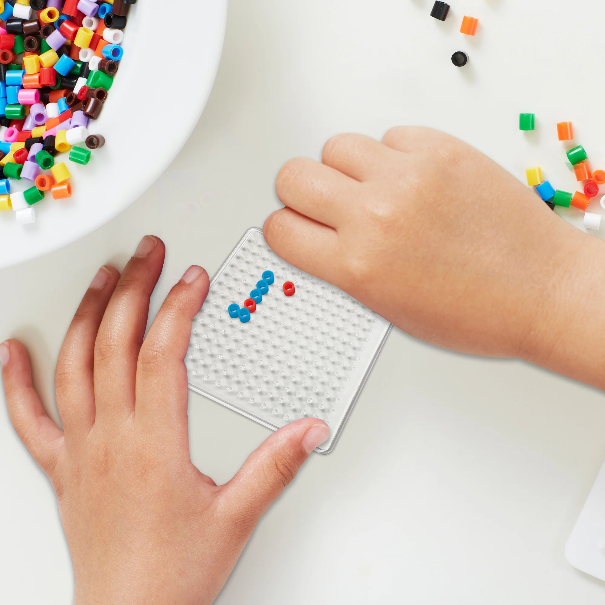 Minecraft 3D Pixel Bead Craft Kit - 2500 Beads - Image 5