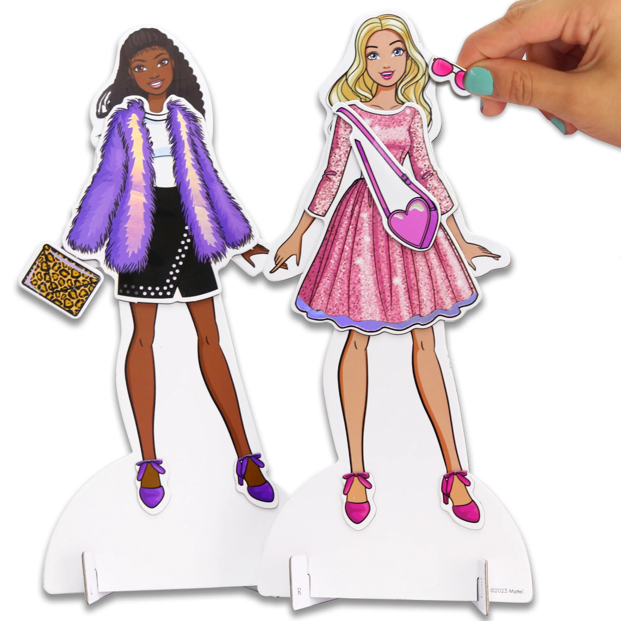 Barbie Magnetic Dress Up Closet Fashion Designer Playset - Image 4