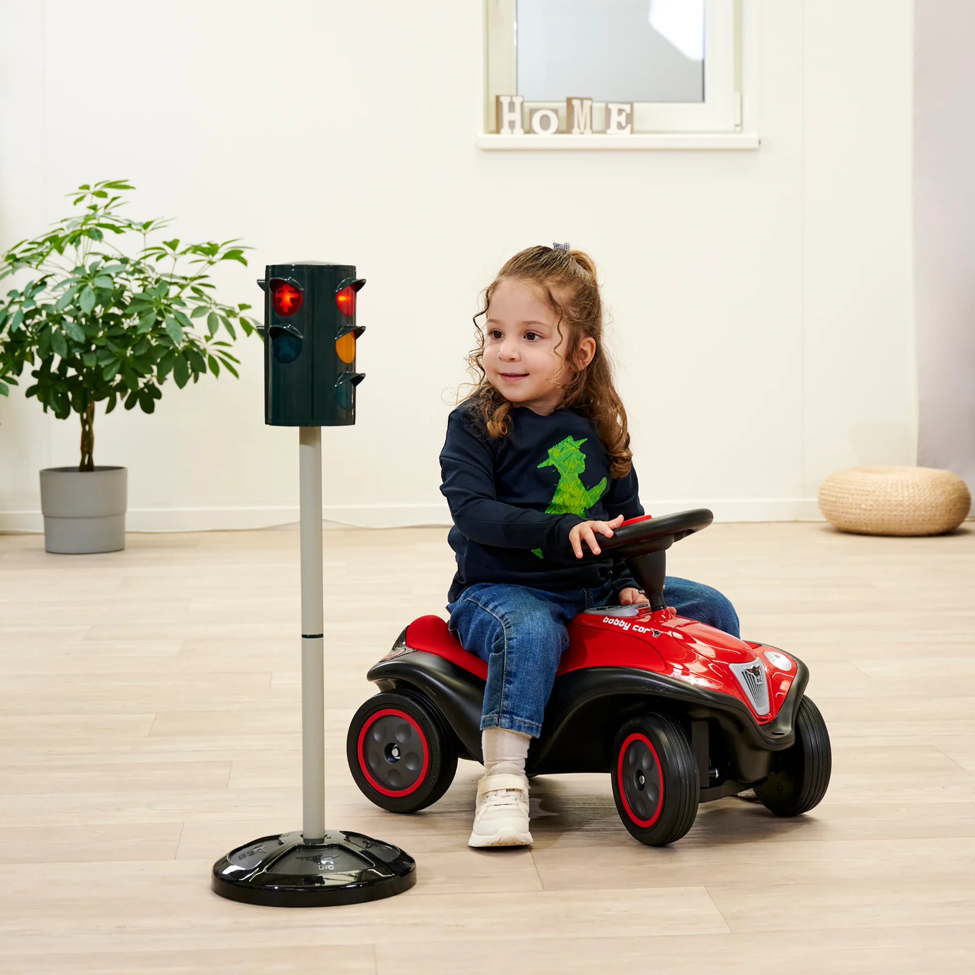 BIG Traffic Stoplight With Automatic Light Changes And Manual Control - Image 4
