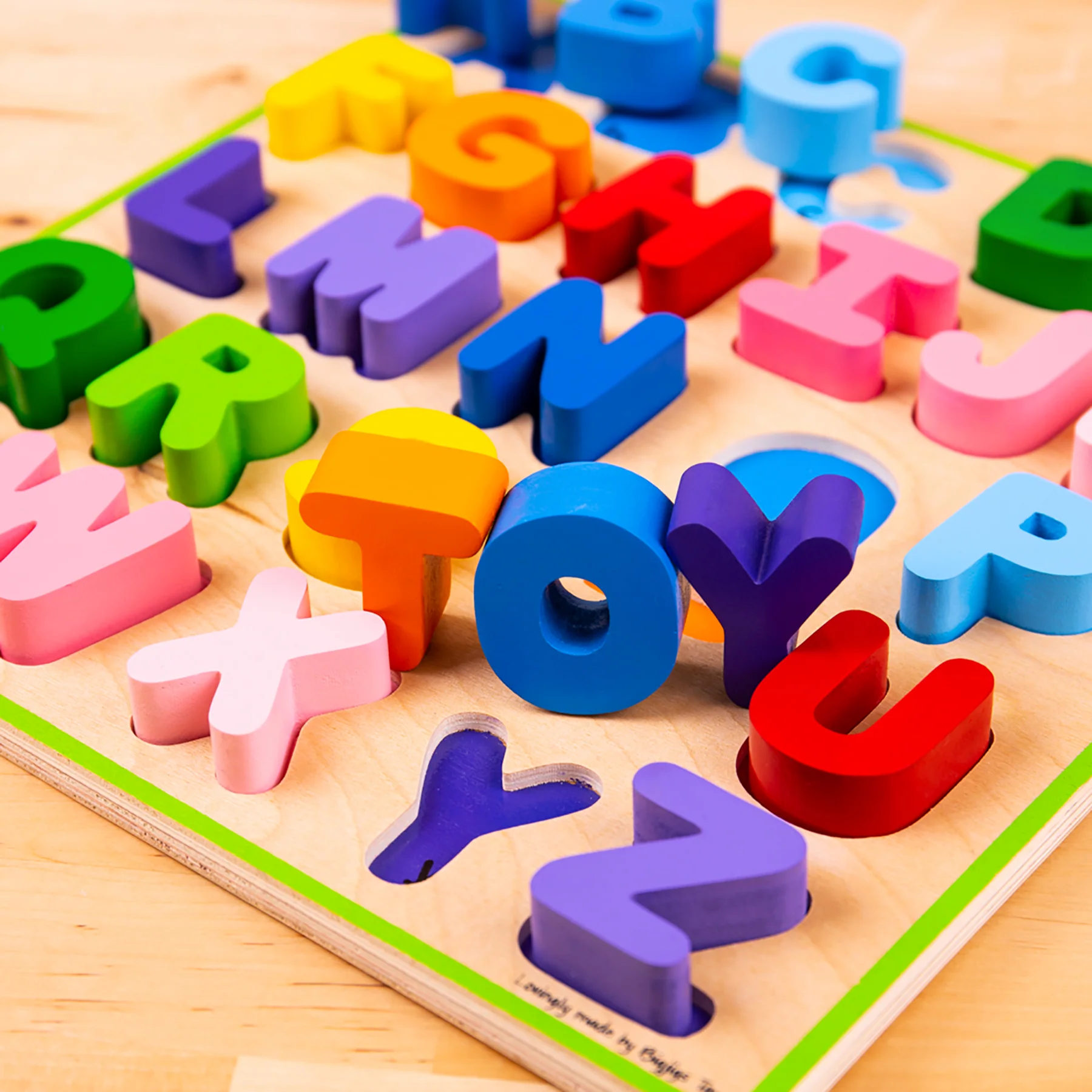 Bigjigs Toys Chunky Alphabet Puzzle - Uppercase Bright Colors - Image 4