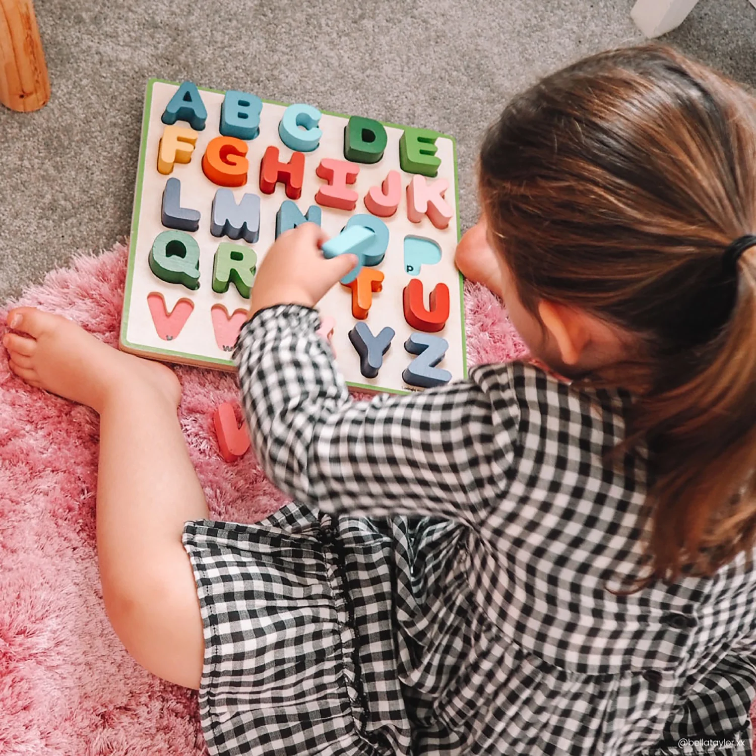 Bigjigs Toys Chunky Alphabet Puzzle - Uppercase Bright Colors - Image 6