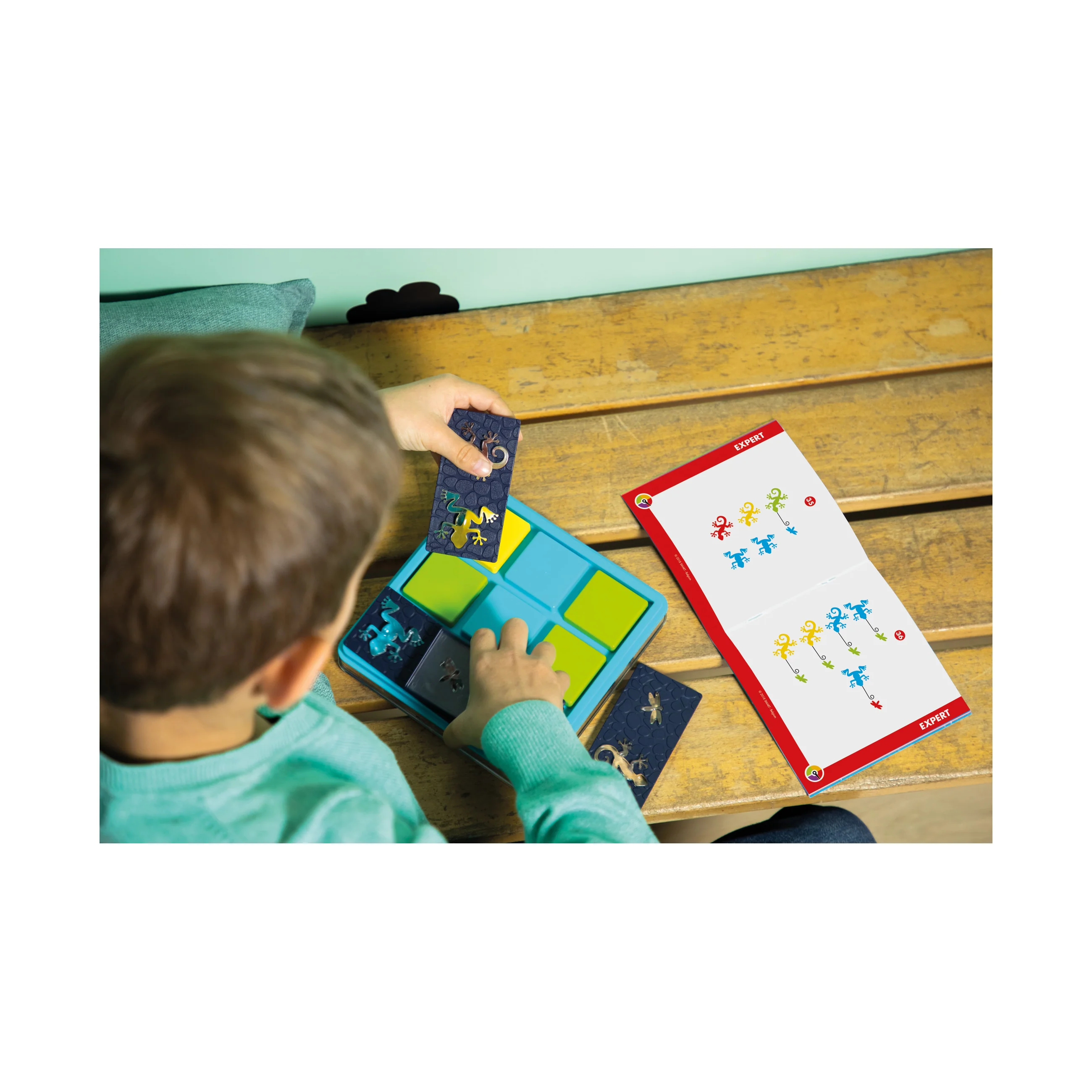 SmartGames Color Catch Puzzle Game - Image 4