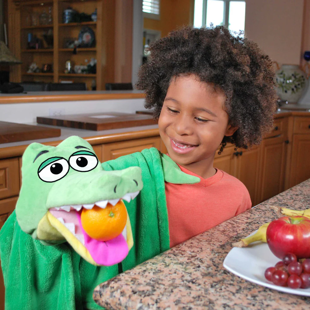 Cuddleuppets Gator - Green, 2-in-1 Plush Puppet & Blanket - Image 2