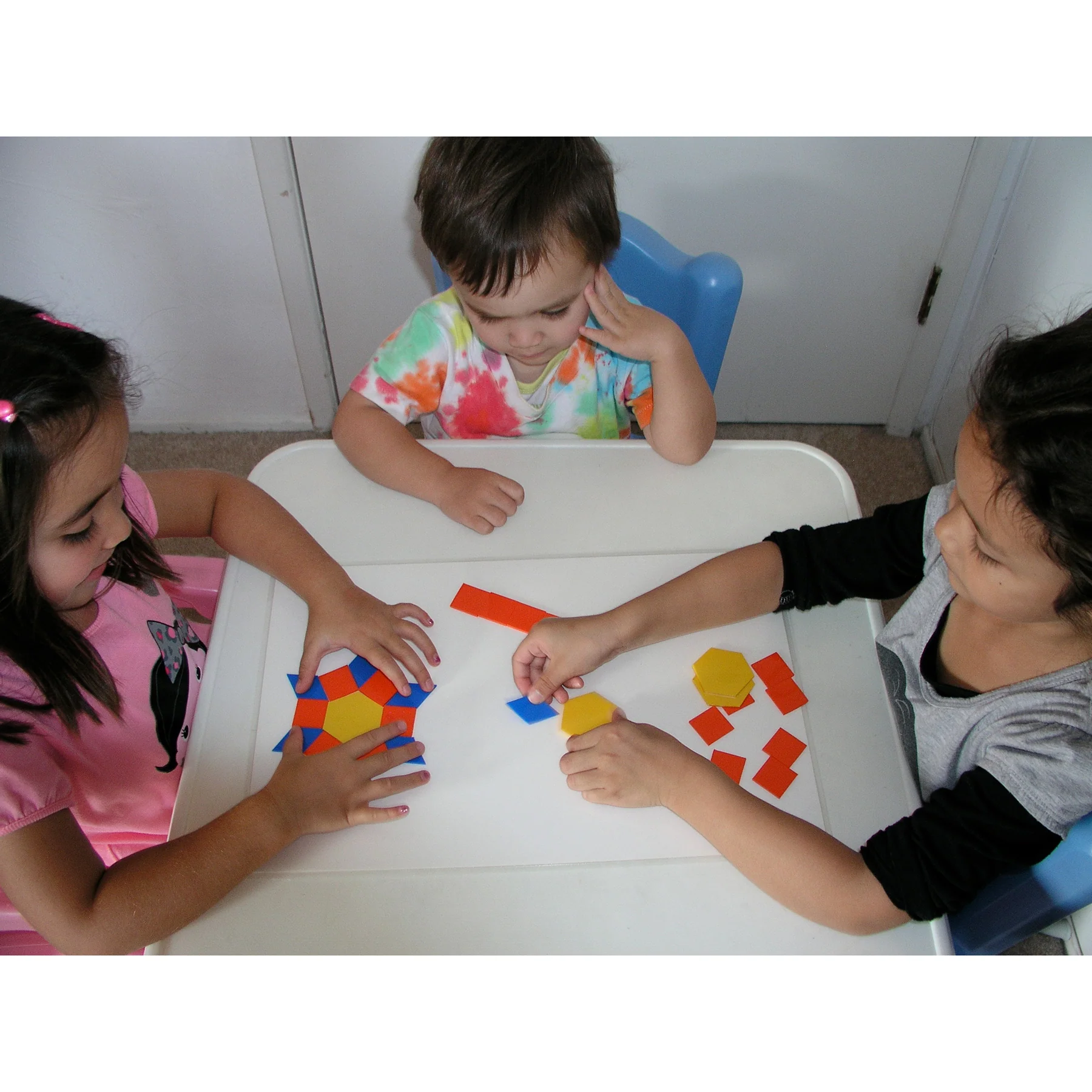 EduStic Pattern Smart Game - Geometry Racing Puzzle - Image 3