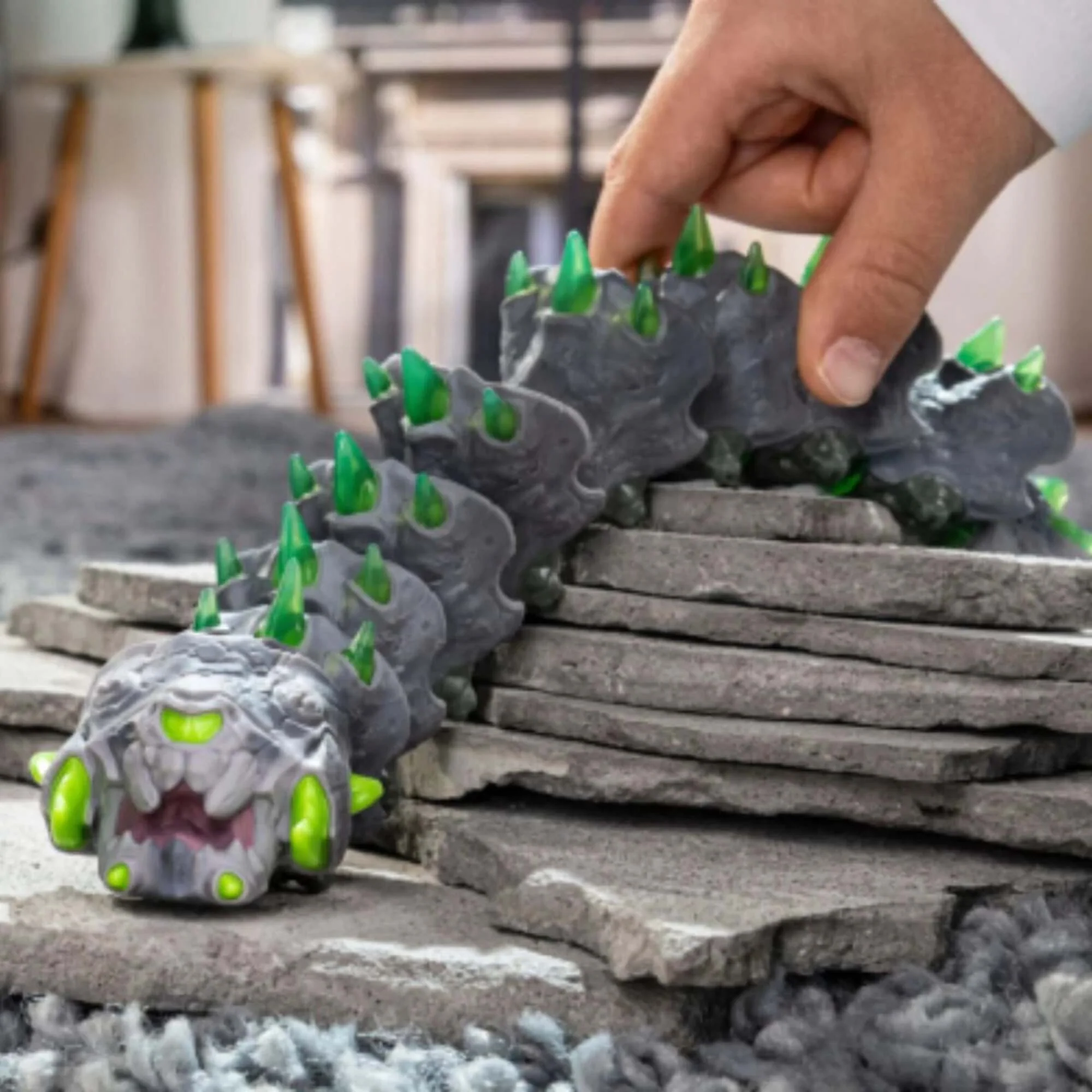 Schleich Eldrador Creatures Stone Worm 11-Inch Movable Fantasy Figure - Image 4