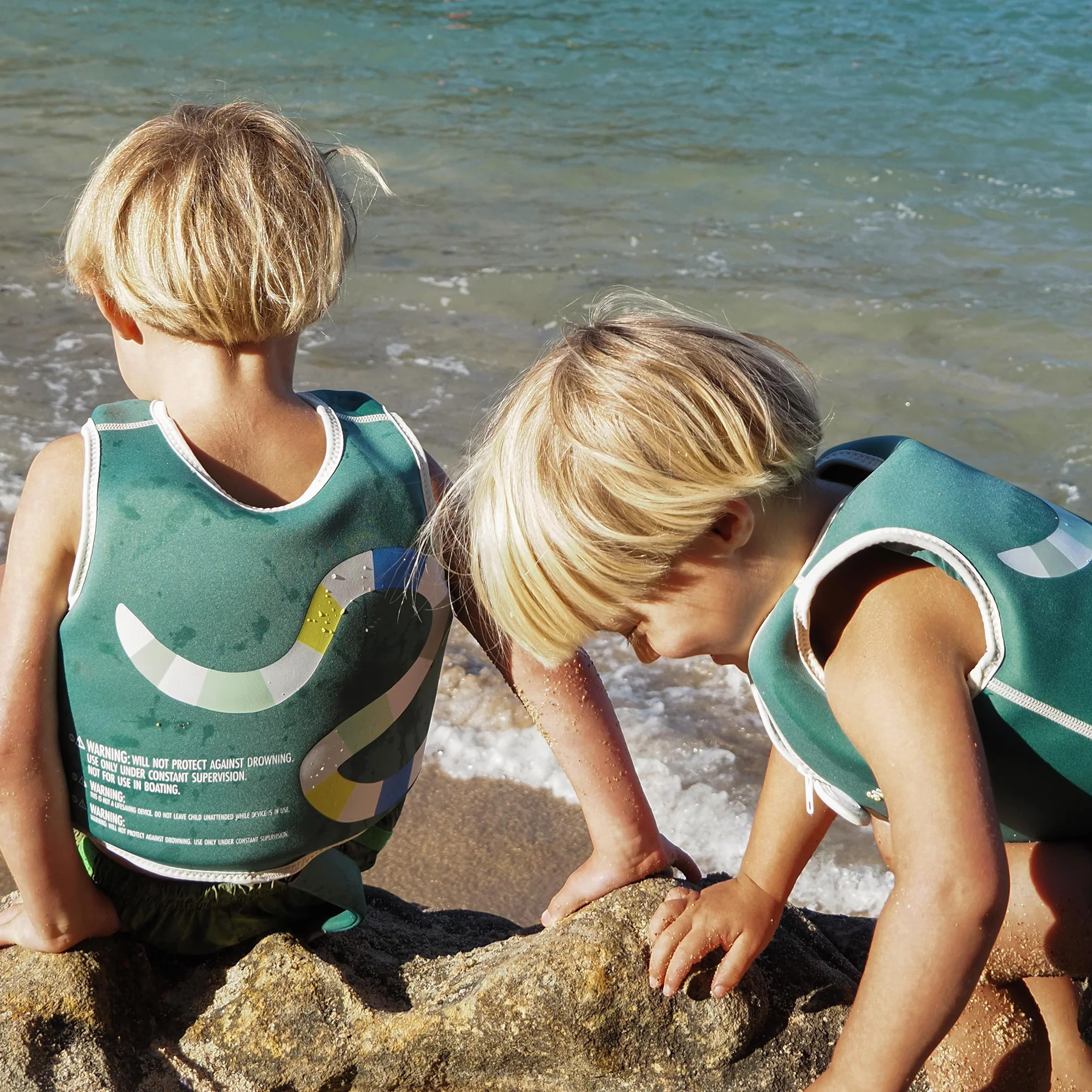 Sunnylife Into The Jungle Float Vest With Adjustable Safety Strap - Image 5