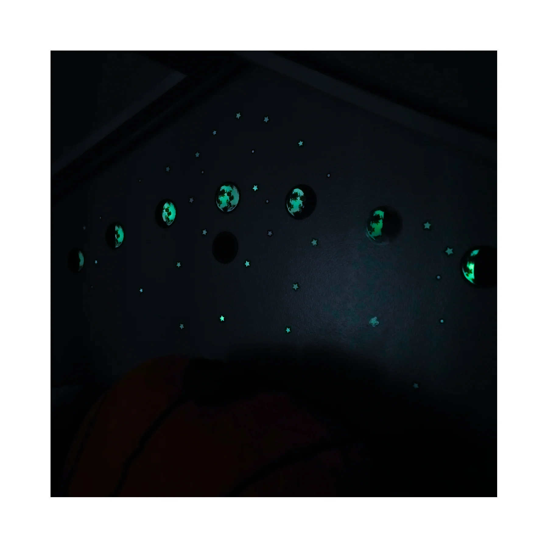 Luminous Moonlight Magic: Glow-in-the-Dark Phases of the Moon Adhesives - Image 5