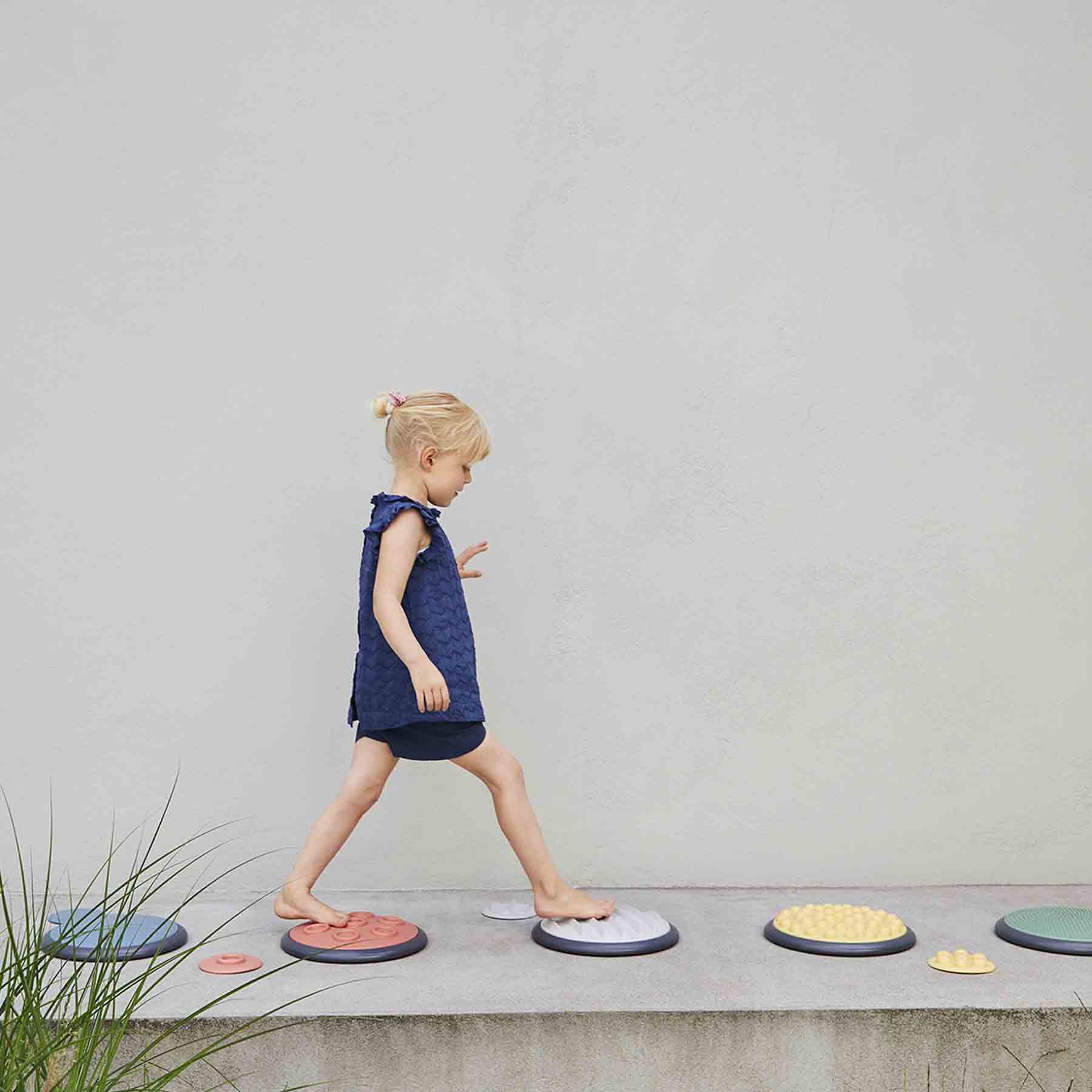 GONGE Tactile Discs Nordic - Sensory Development Rubber Game Set - Image 5