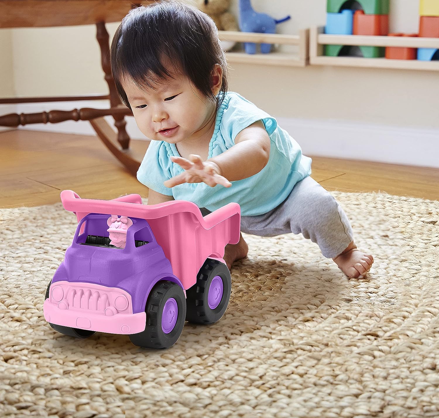 Green Toys Disney Minnie Mouse Eco-Friendly Dump Truck, Pink - Image 4