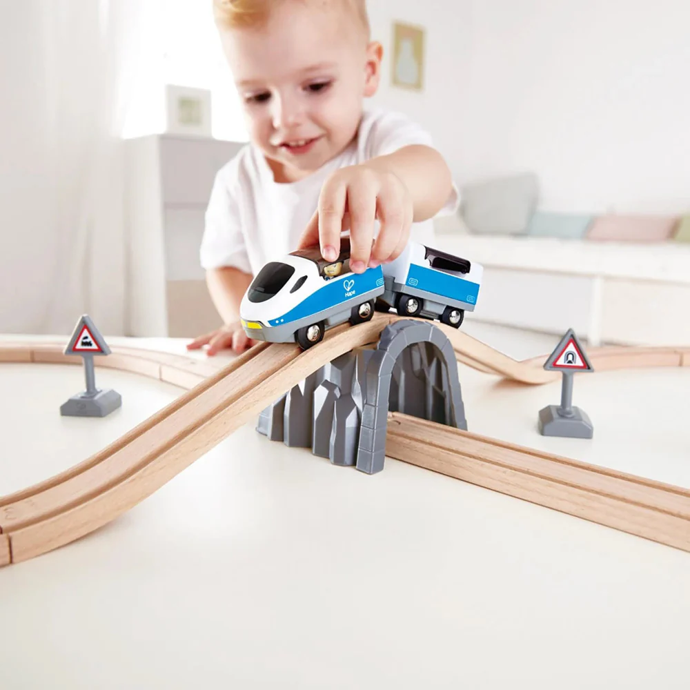 Hape Figure-8 Express Wooden Train Set - Vibrant Travel Adventure - Image 4