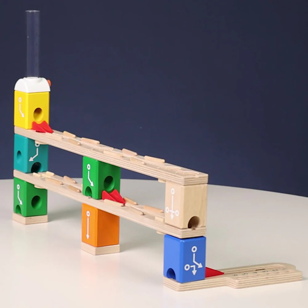 Hape Quadrilla 102-pc Wooden Marble Run Basic Coding Set - Image 2