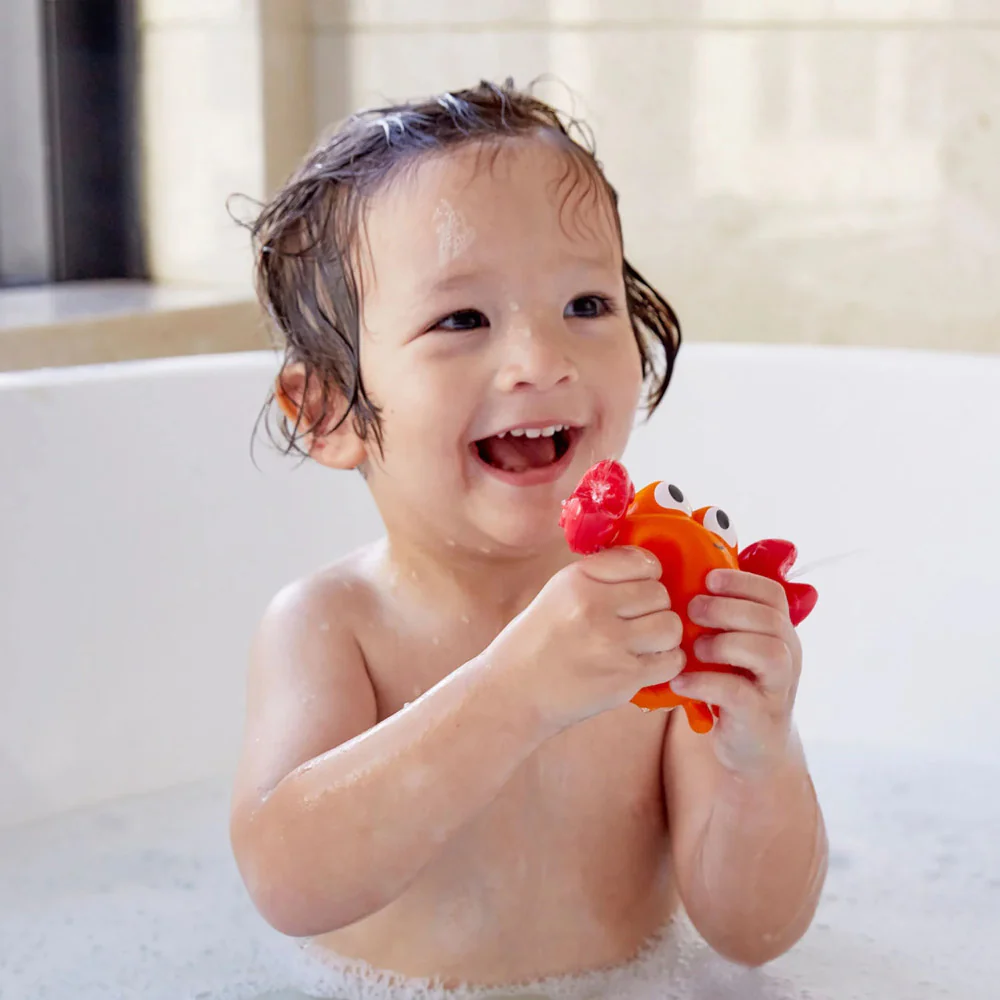 Hape Rock Pool Squirters: Playful Crab & Pufferfish Bath Toy Set, Ages 18mo+ - Image 6
