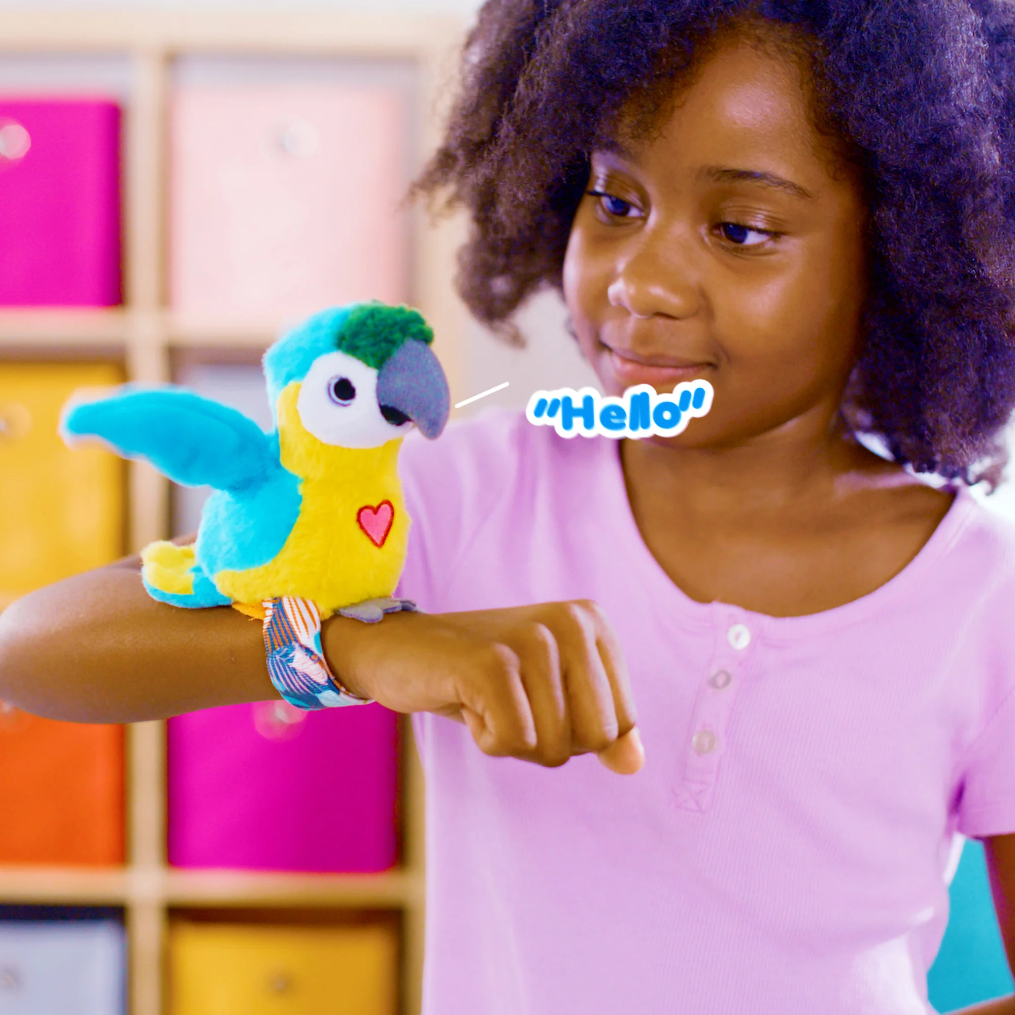 Happy Yappers Interactive Birds 2 Pack: Cockatoo & Blue Parrot - Image 2