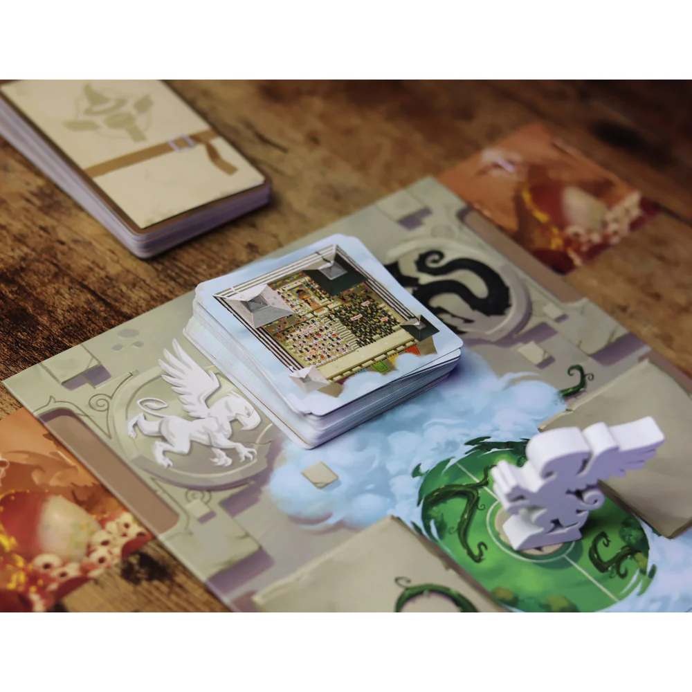 IELLO Clash of Magic Schools - Dueling Sorcery Card Game for 2 - Image 6