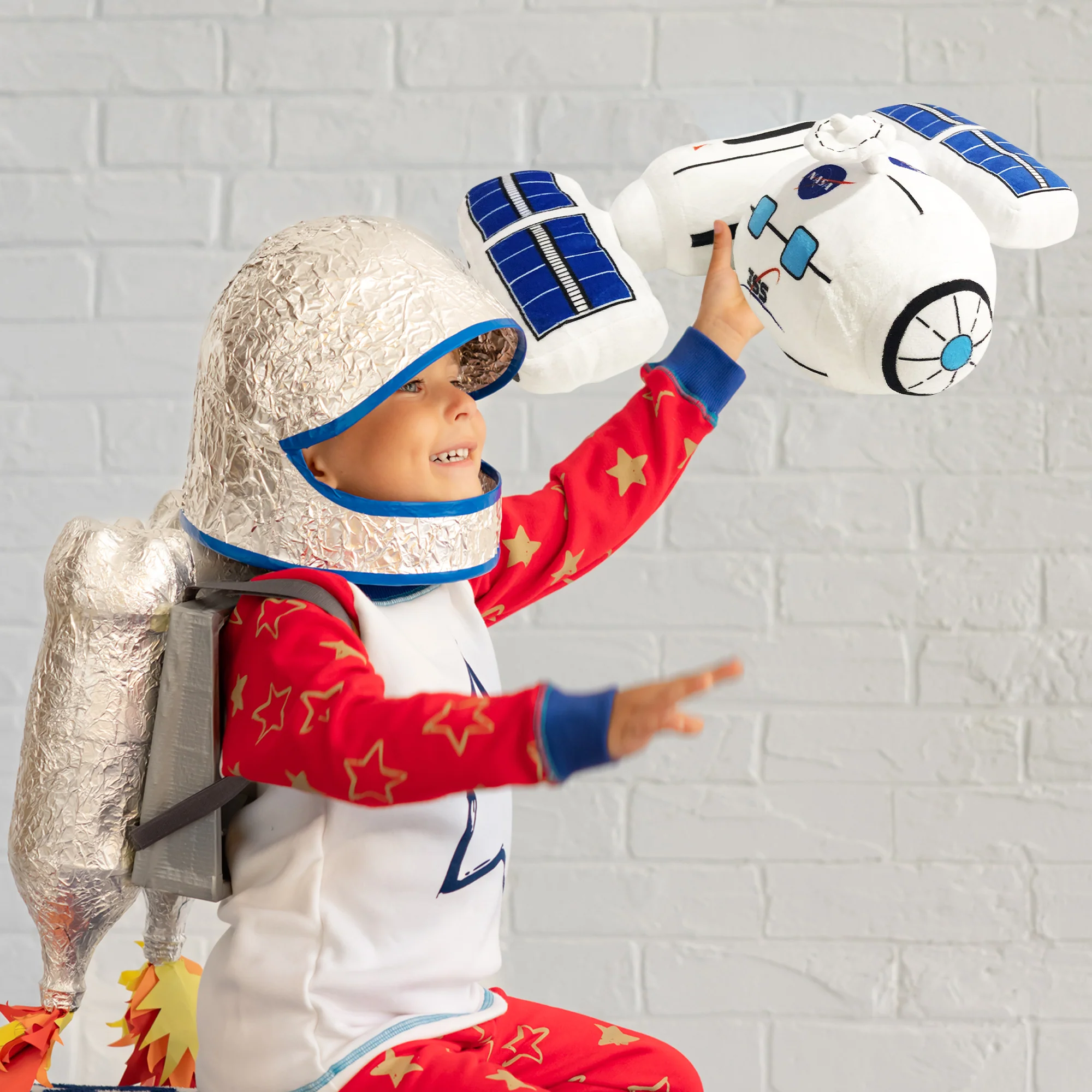 Cosmic Cuddles Space Station 12 inch Soft Plush Toy - Image 4