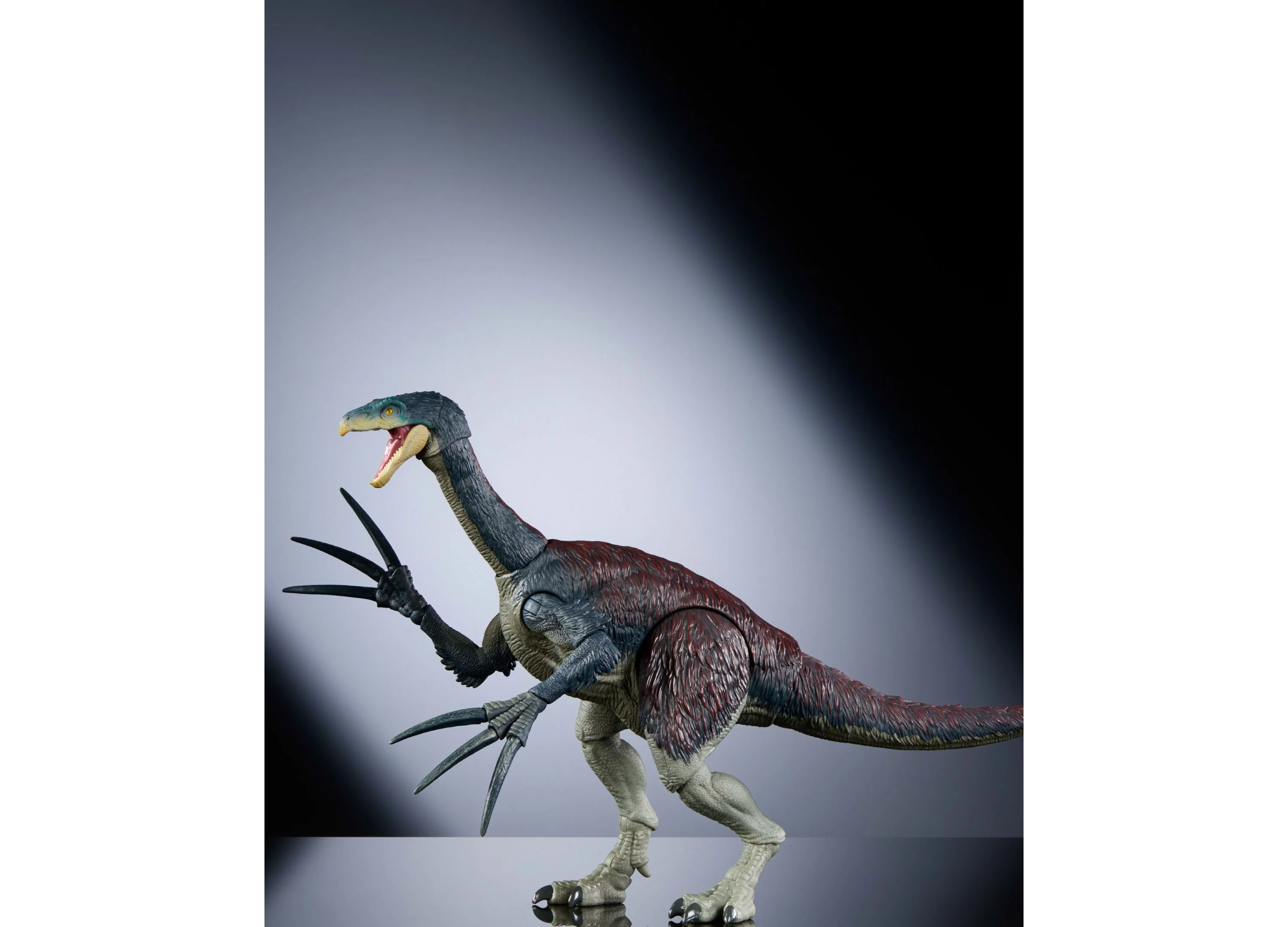 Jurassic World Hammond Collection 17-inch Therizinosaurus Action Figure - Image 3