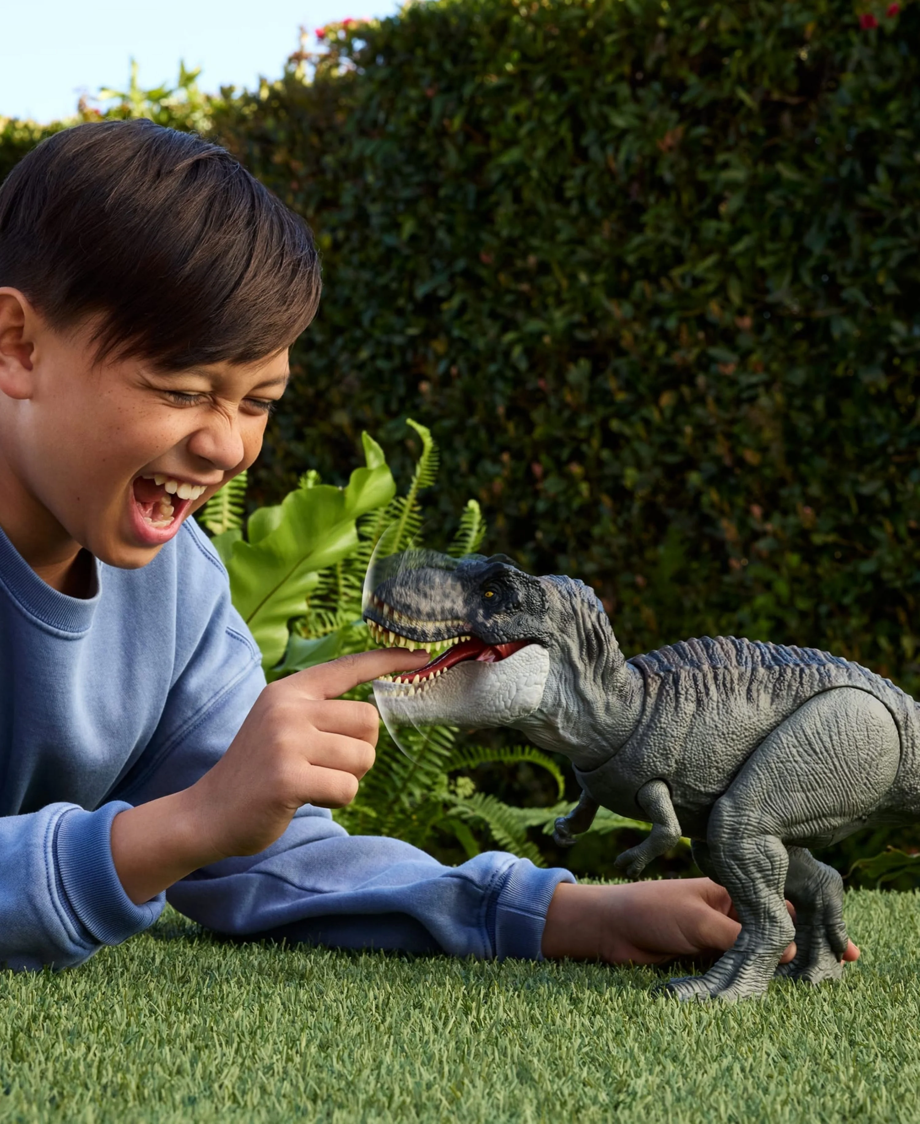 Jurassic World Rebirth Power Devour Tyrannosaurus Rex Dinosaur Figure - Image 2