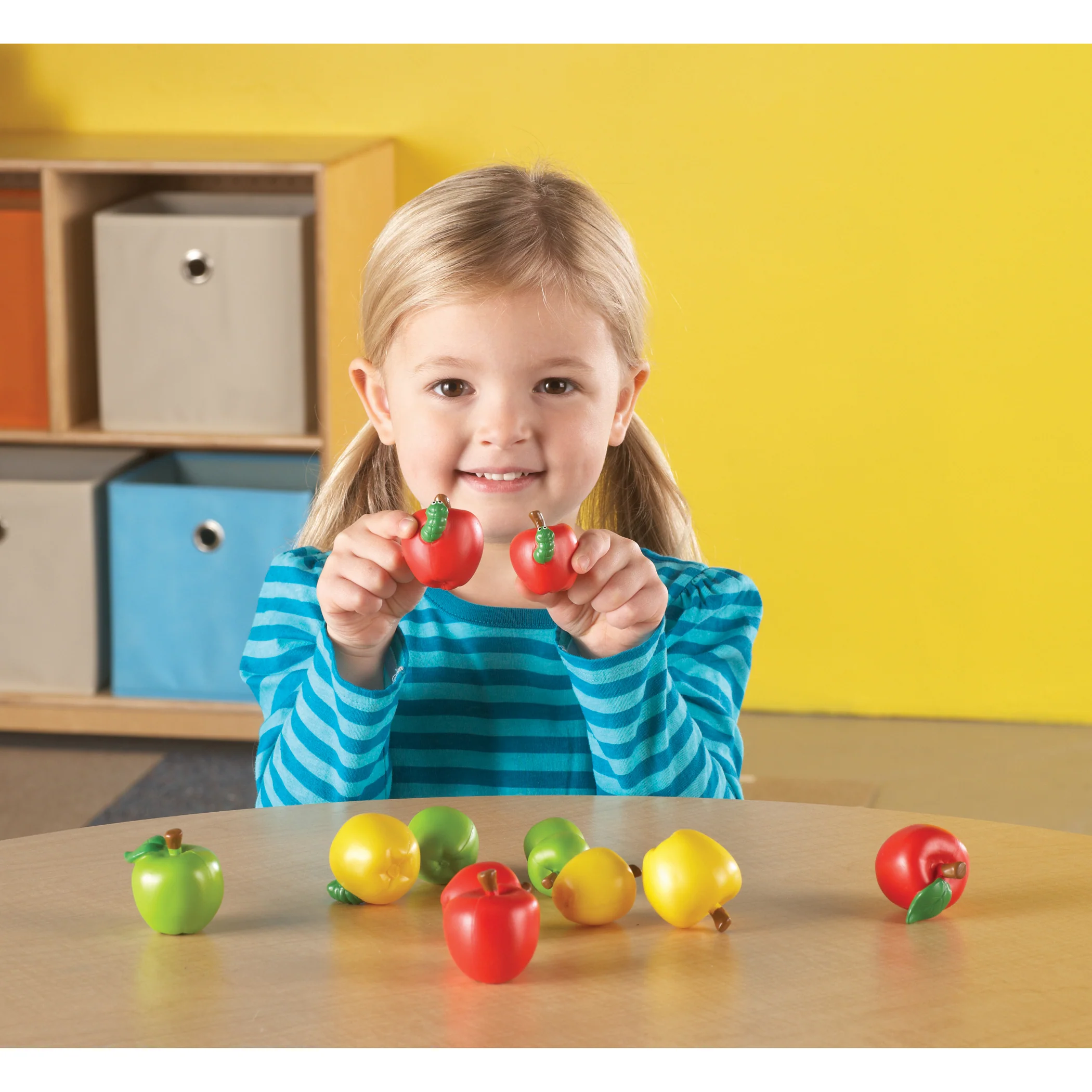 Learning Resources Attribute Apples - Sorting & Matching Exploration Set - 27 Pieces - Image 3