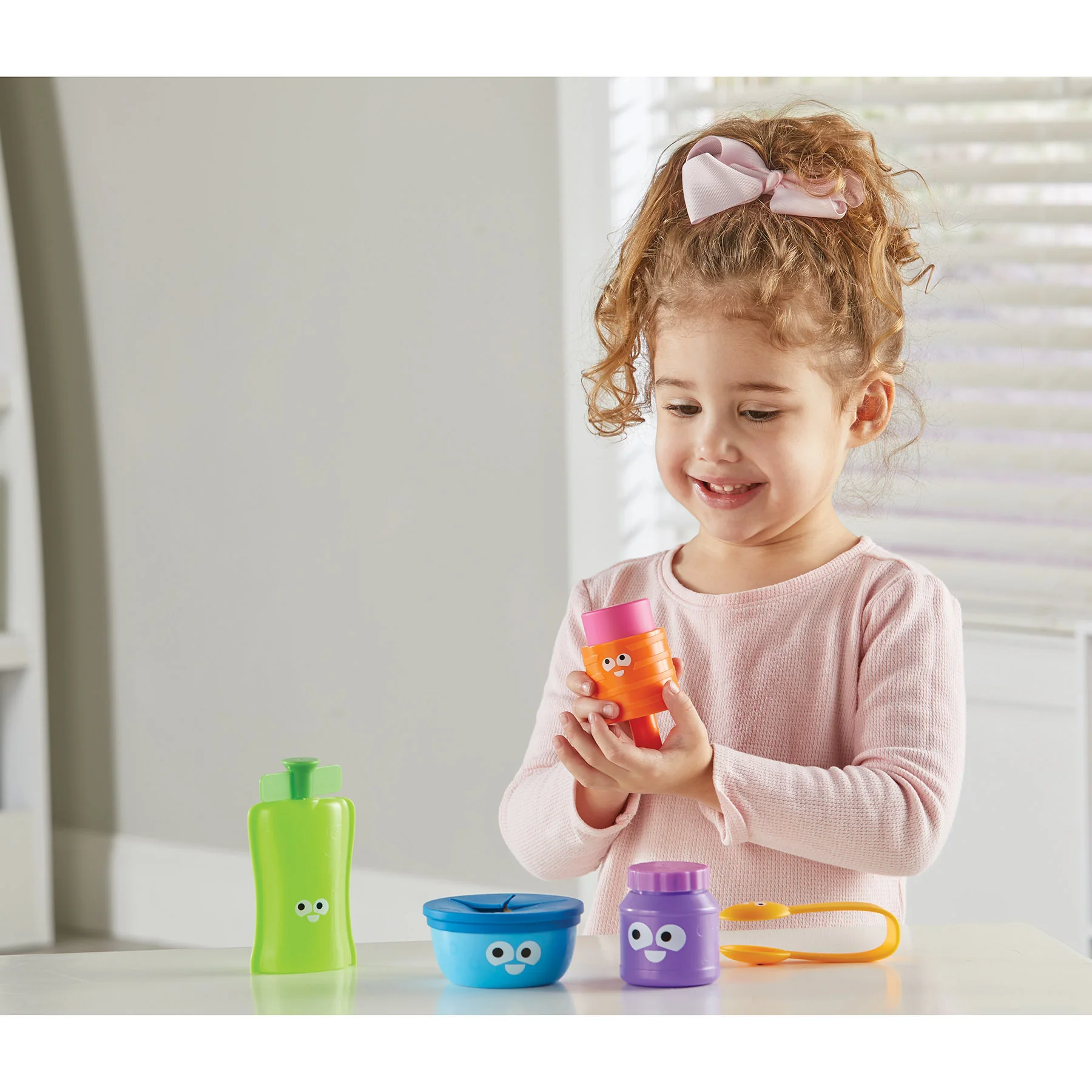 Learning Resources Helping Hands Snack Pals - Interactive Fine Motor Skills Toy - Image 4