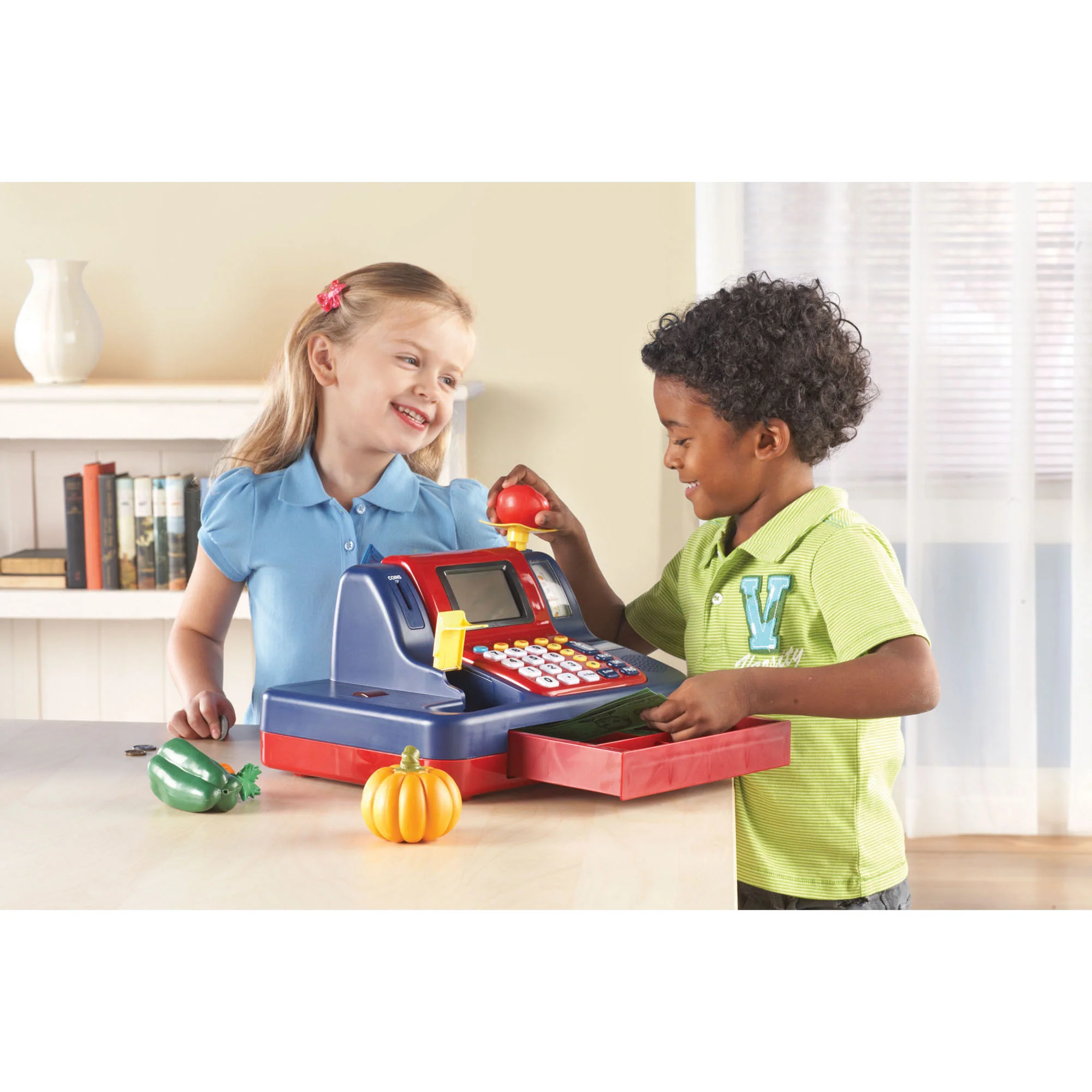 Learning Resources Pretend & Play Teaching Cash Register for Kids - Image 6