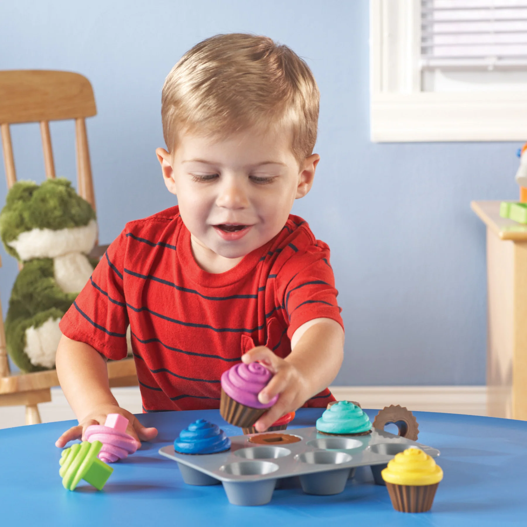 Learning Resources Smart Snacks - Shape Sorting Cupcakes - Educational Toy - Image 3