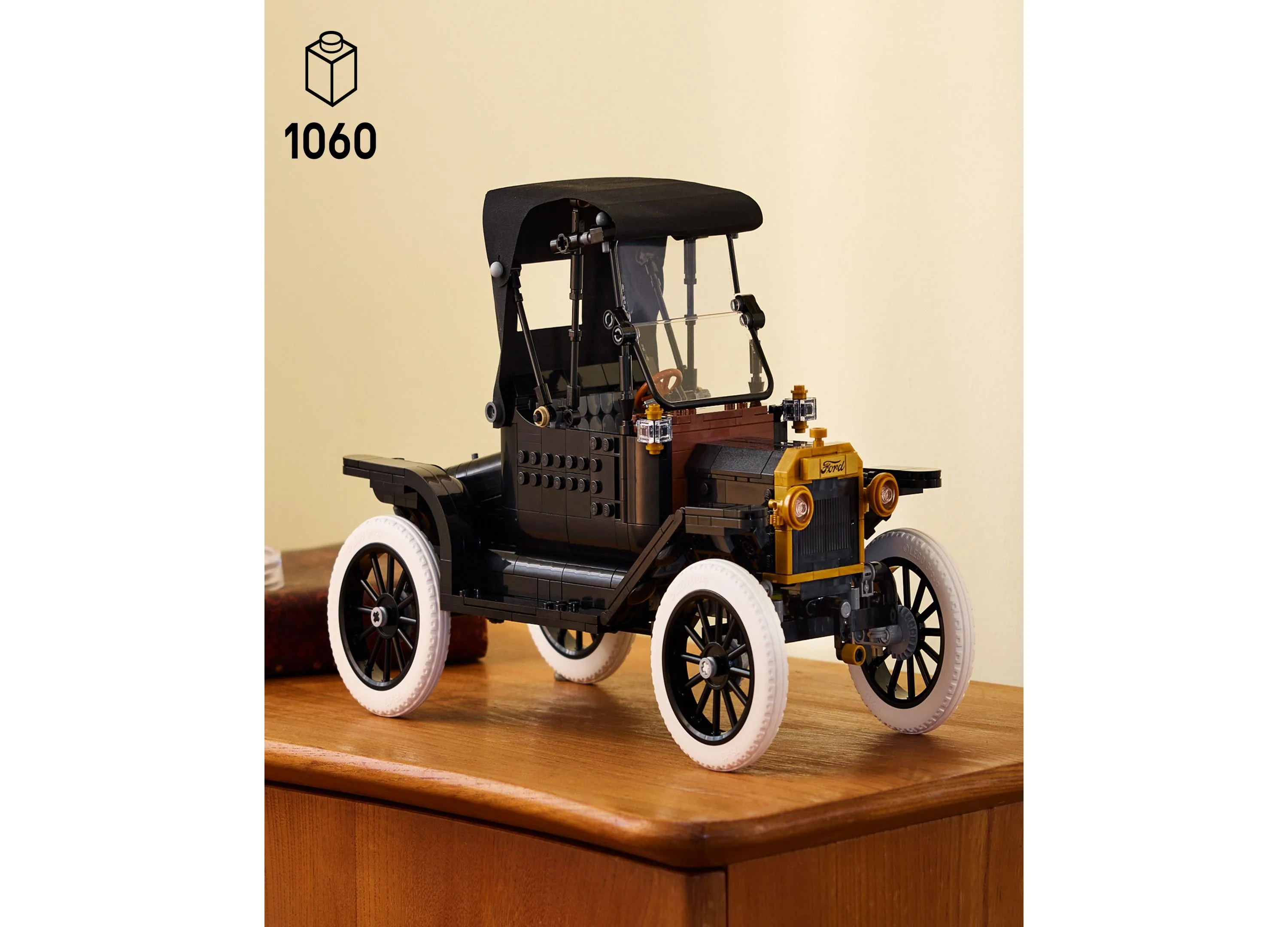 LEGO Icons Ford Model T Vintage Car Building Set - 1060 Pieces - Image 2