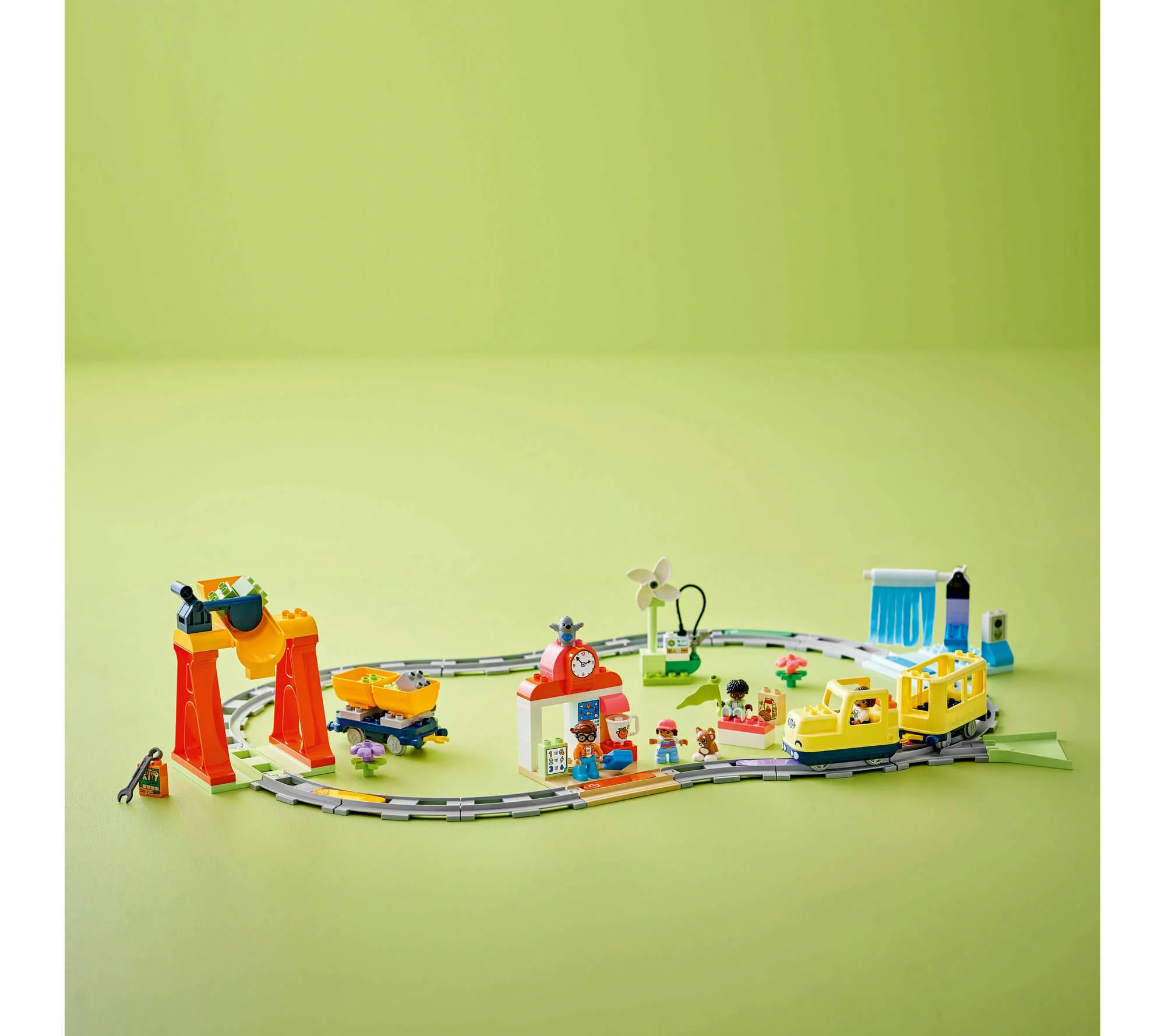 LEGO DUPLO Town Big Interactive Community Train Set 10428 - Image 4