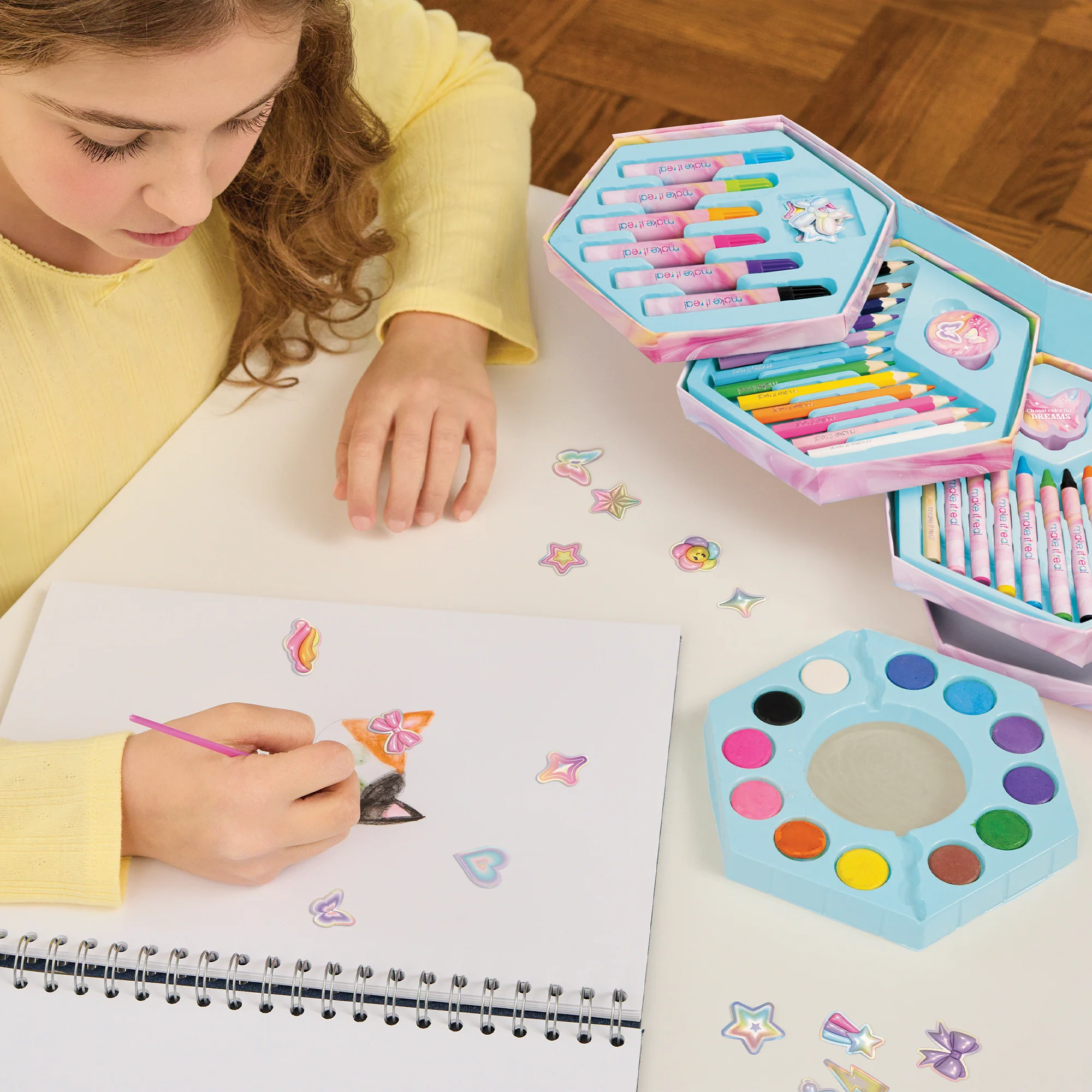 Make It Real Creative Heart Art Studio Set - Hexagon 68pc Kit for Tween Girls - Image 5