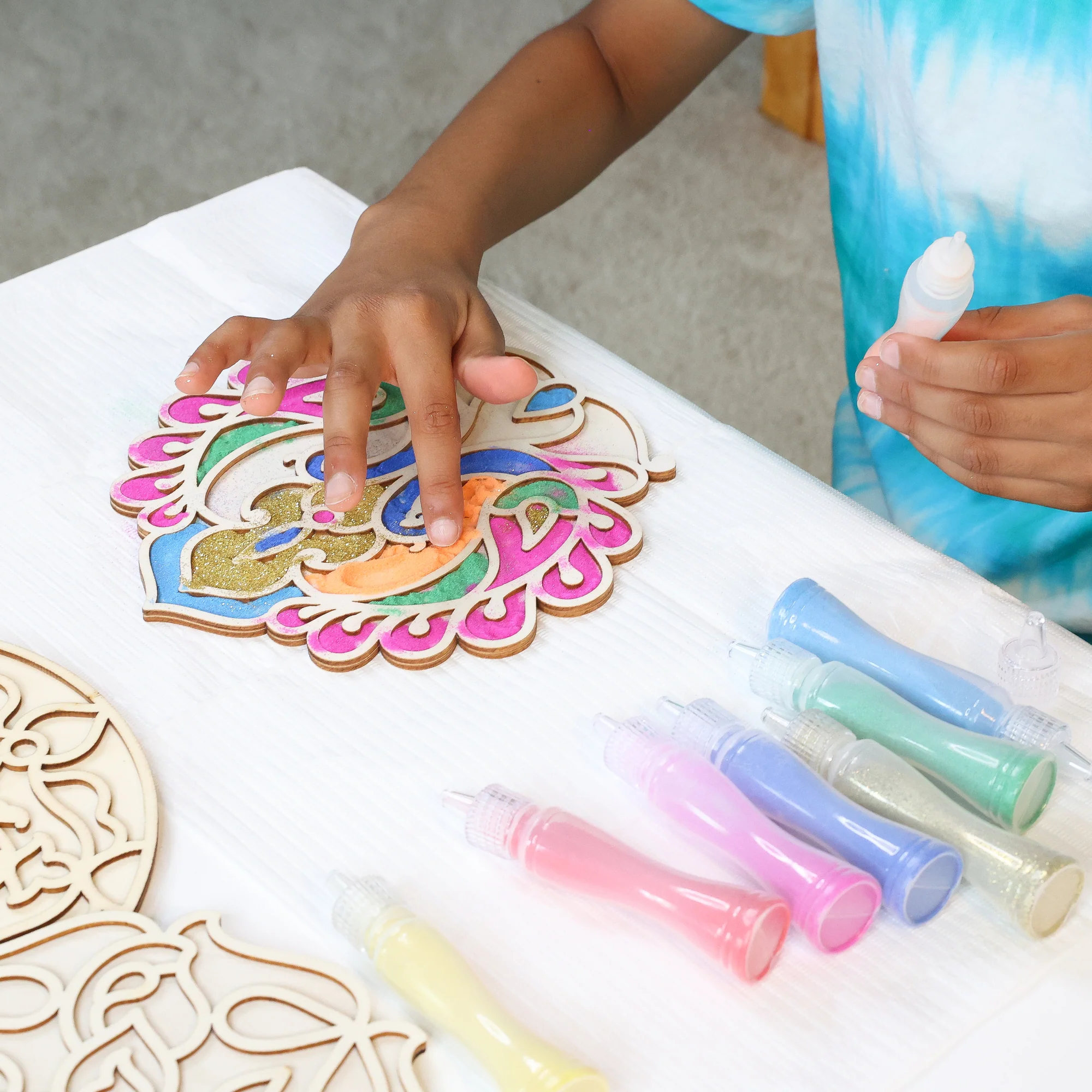 Kulture Khazana Wooden Rangoli 2-In-1 Sand Art & Paint Kit - Image 2