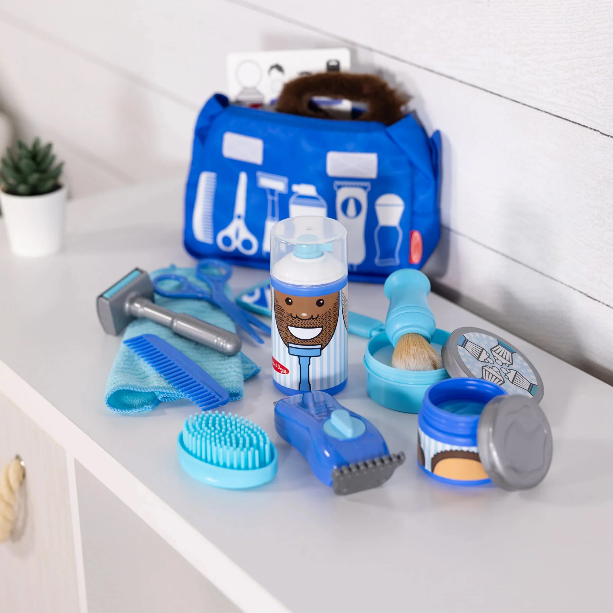 Melissa & Doug Barber Shop Play Set - Complete Hair and Beard Care Kit - Image 4
