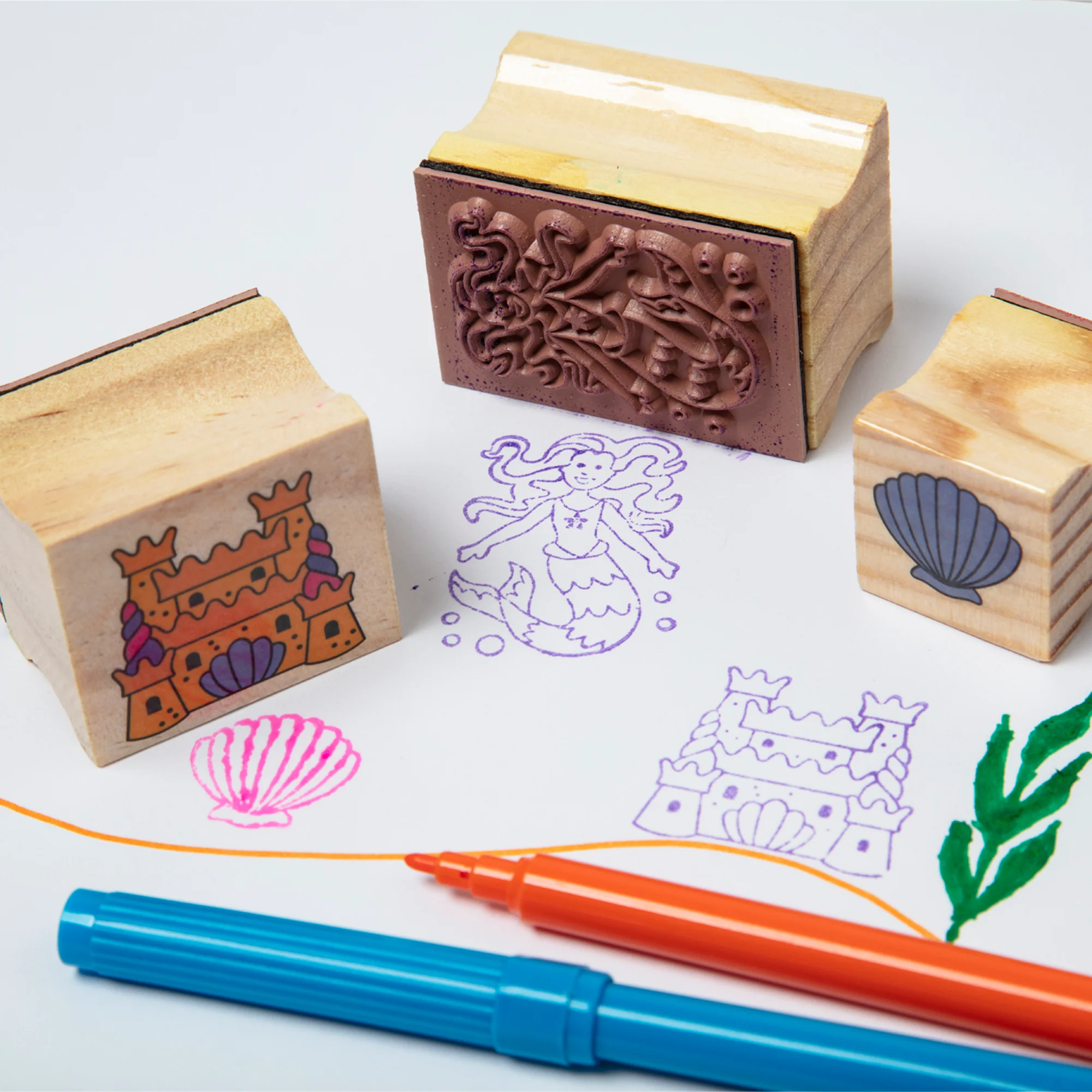 Melissa & Doug Fairy Tale Deluxe Wooden Stamp & Coloring Set - Image 3