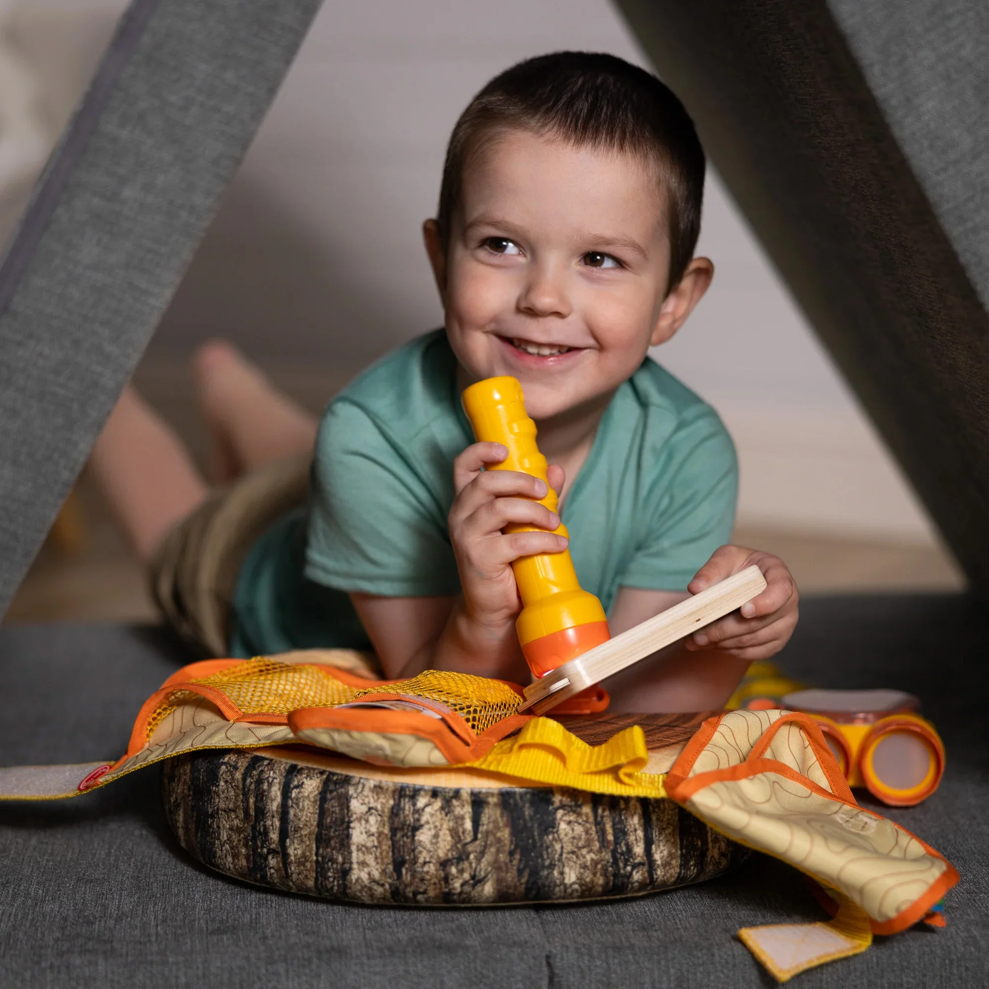 Melissa & Doug Grand Canyon Adventure Hiker Gear - Image 6