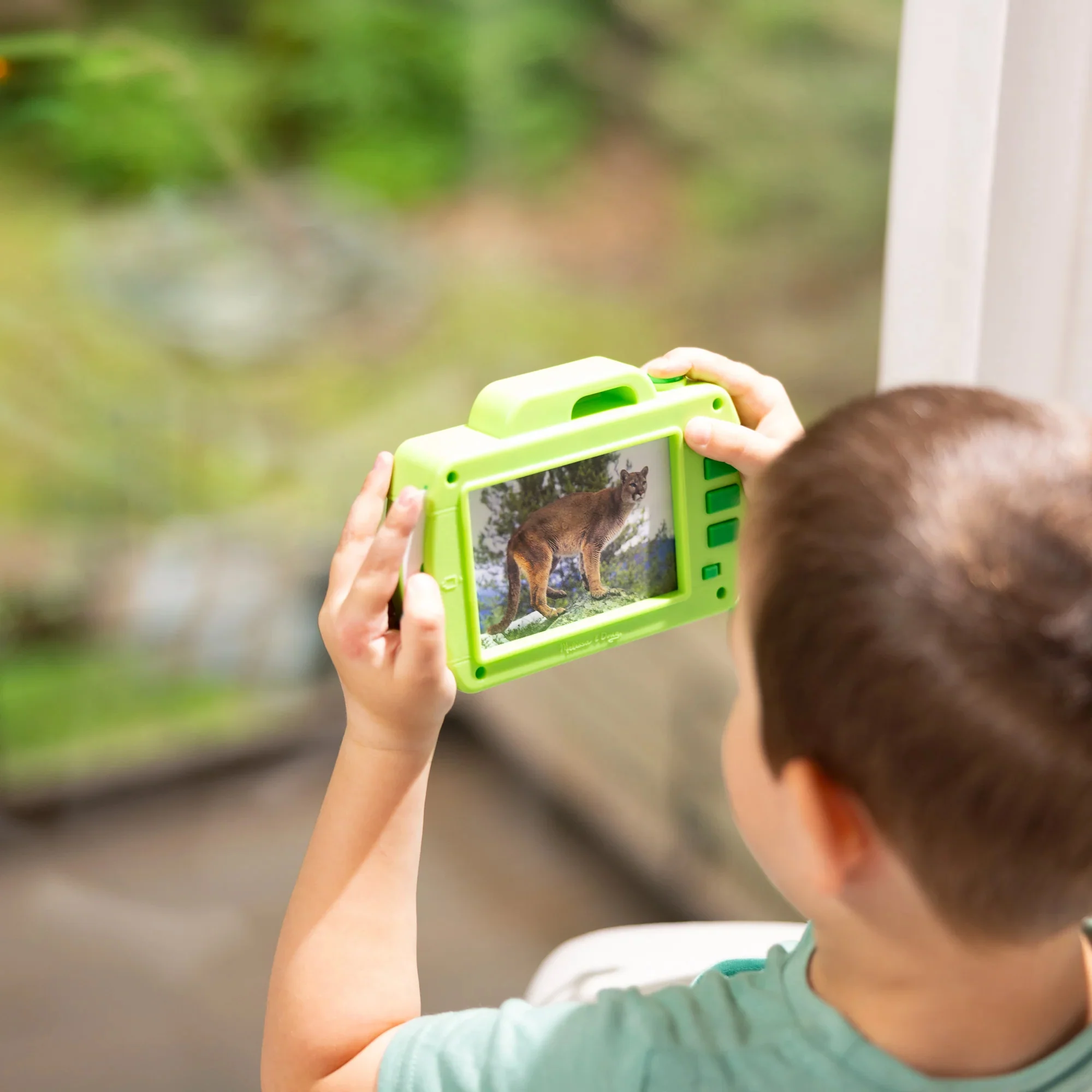 Melissa & Doug Rocky Mountain Toy Camera - National Park Adventure - Image 6