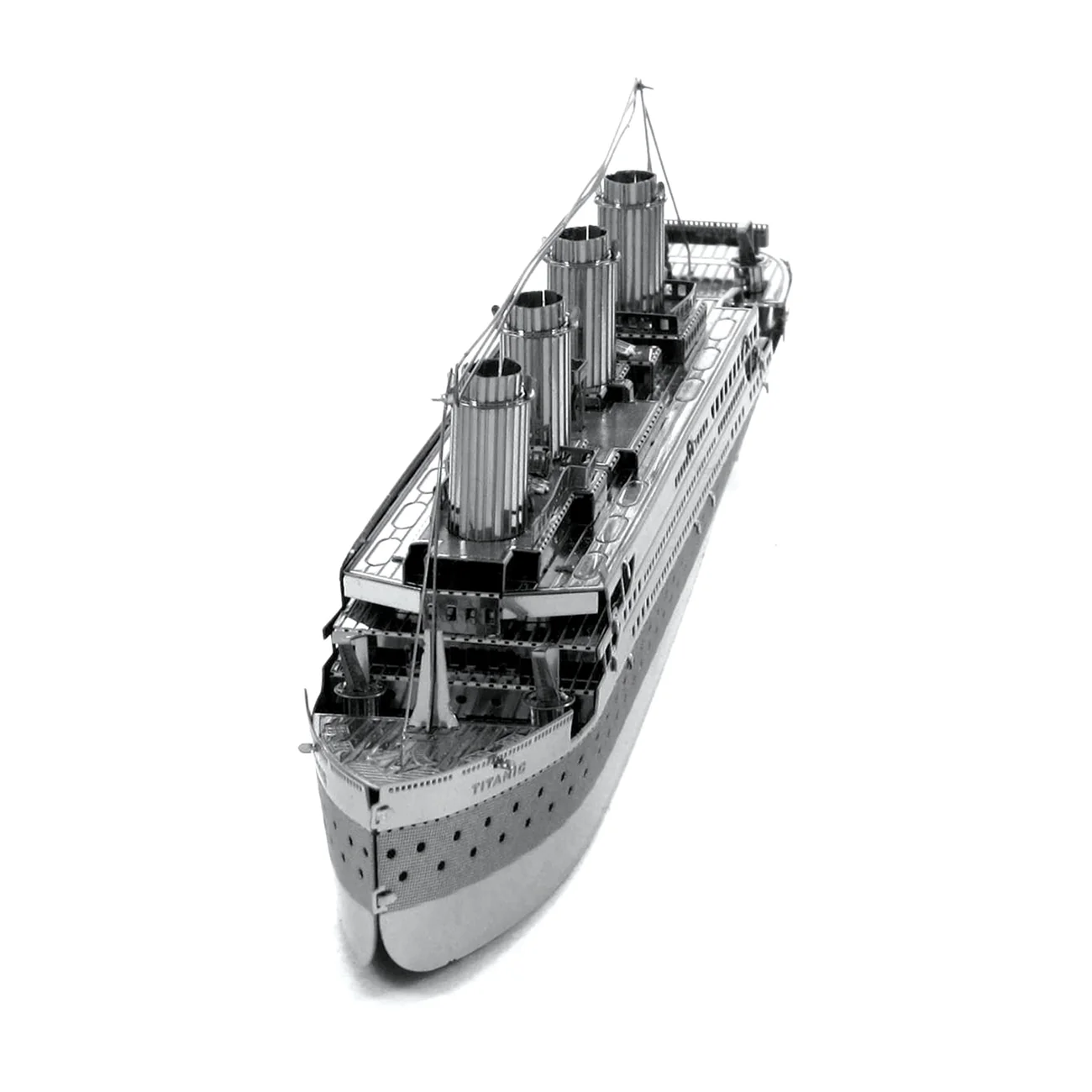 Metal Earth 3D Metal Model Kit - Titanic - Image 4