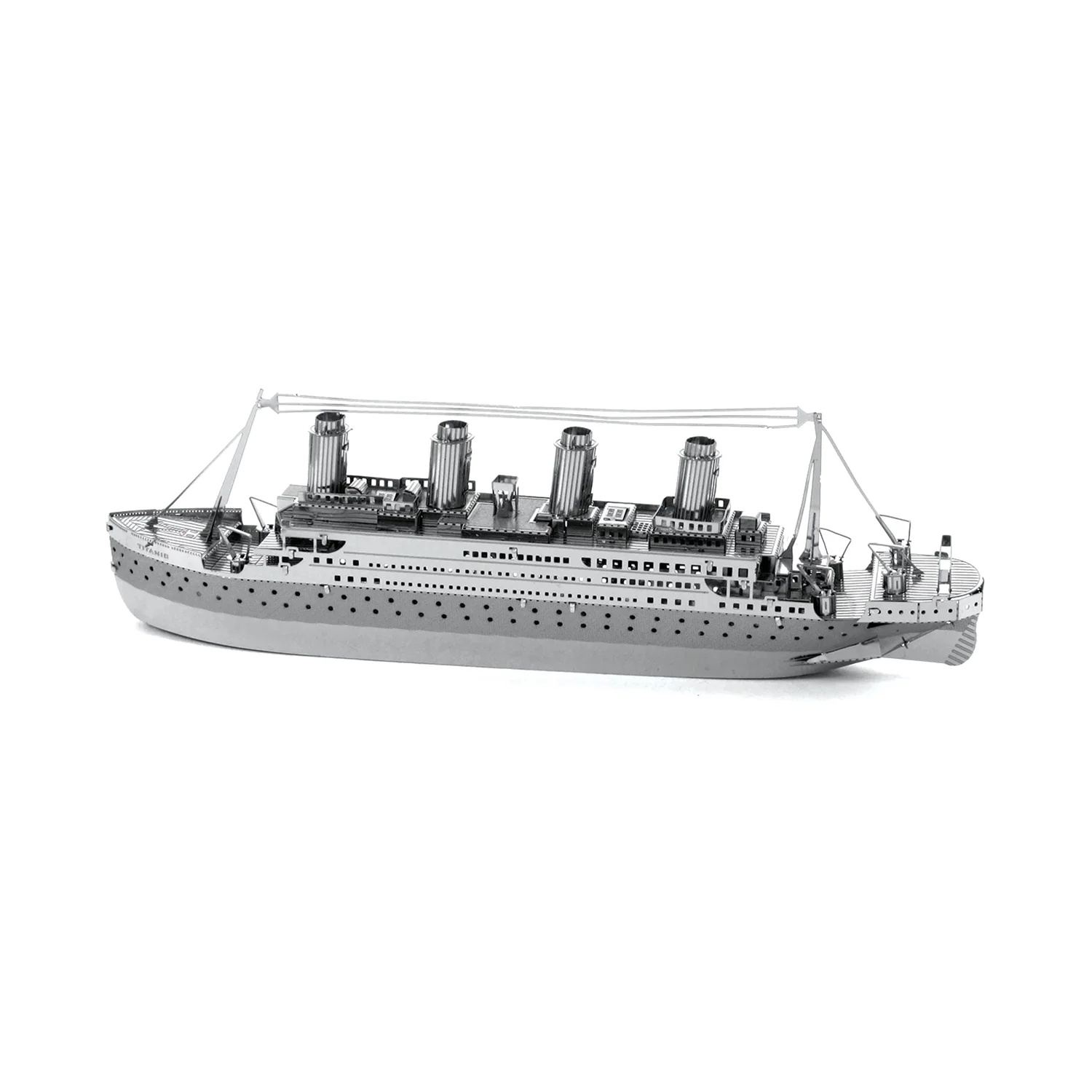Metal Earth 3D Metal Model Kit - Titanic - Image 5