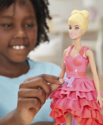 Play-Doh Barbie Designer Fashion Show Playset - Image 5