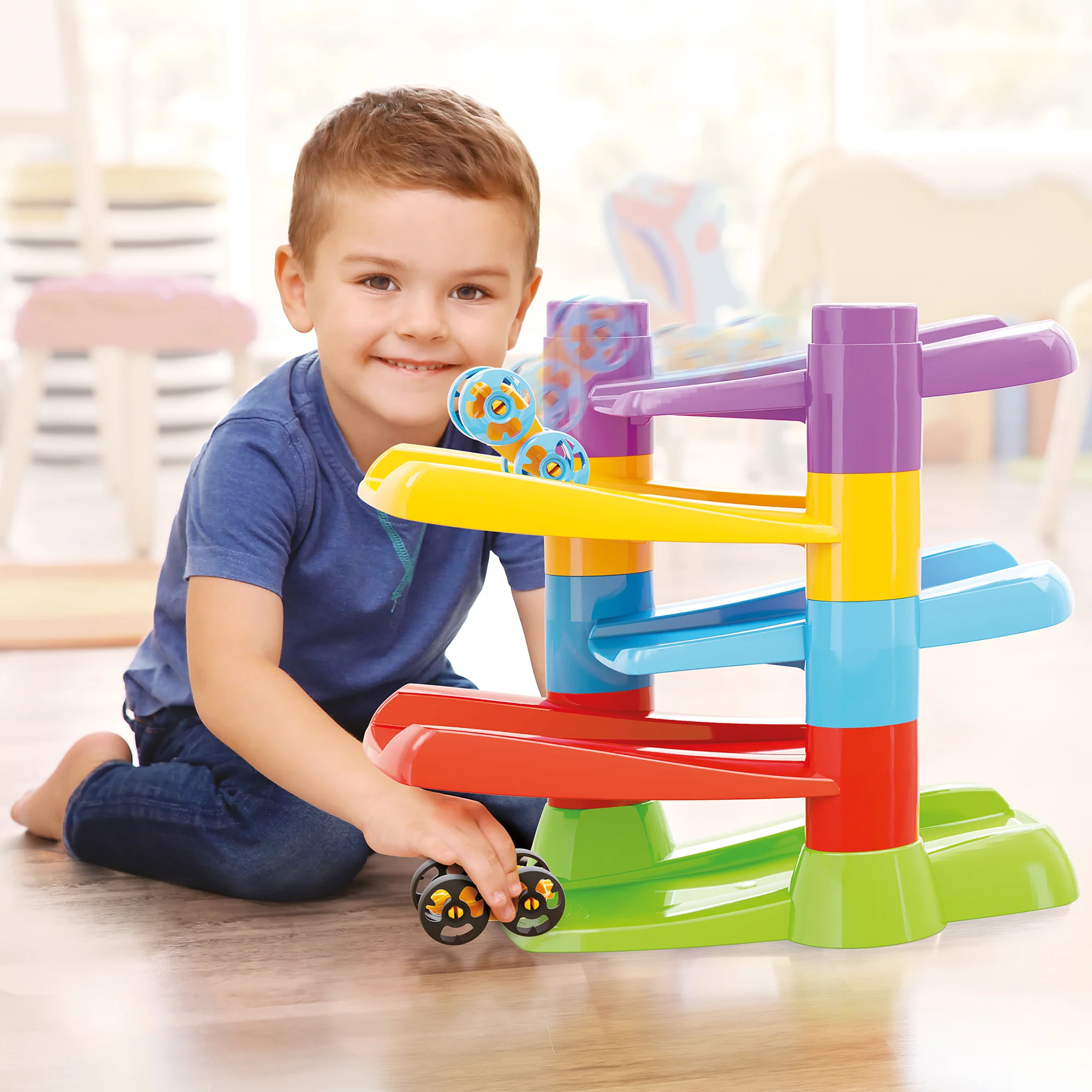 Quercetti Flip & Zoom Race Track with 2 Flipping Cars - Toddler Playset - Image 4