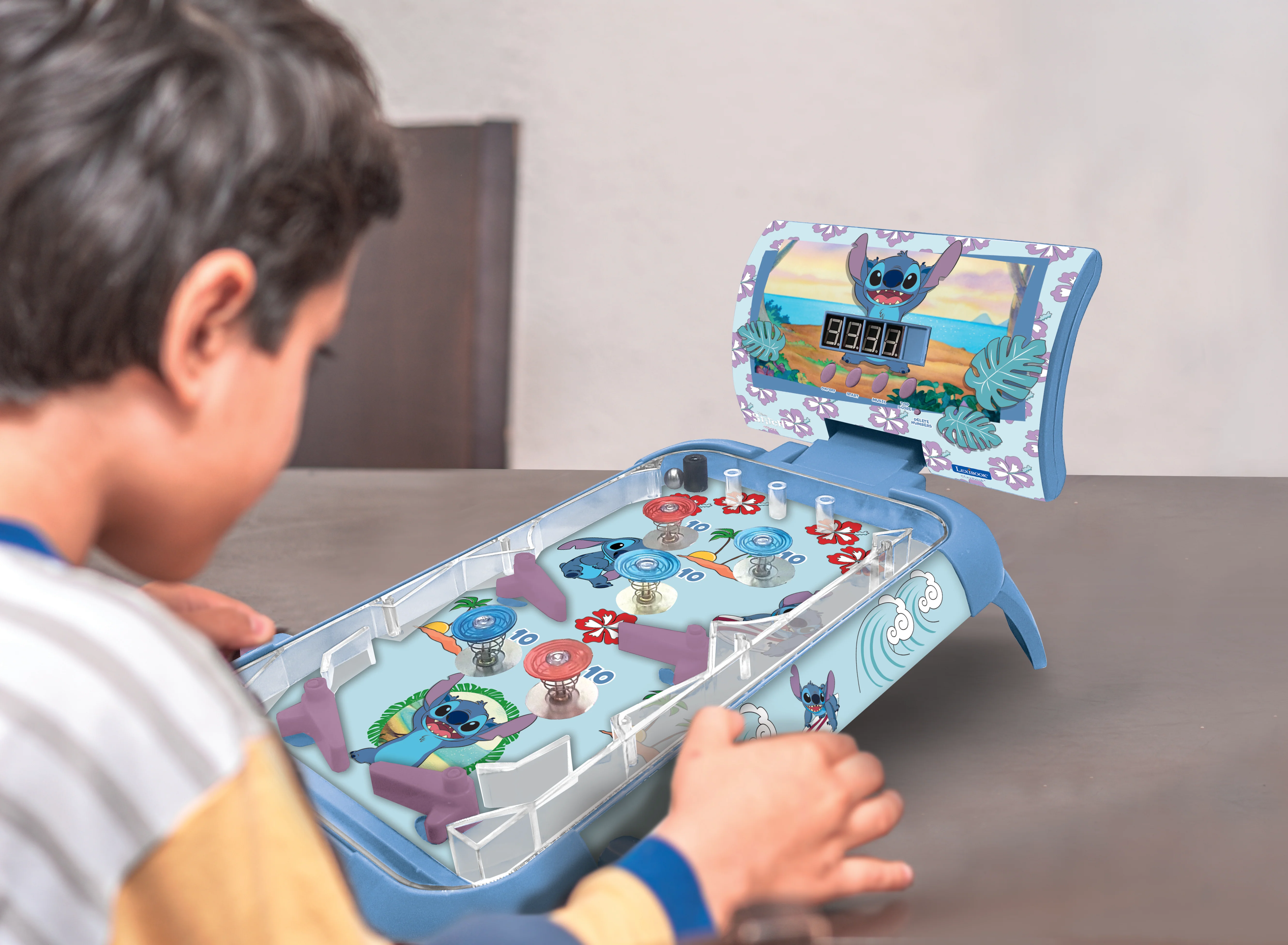 Stitch electronic table pinball with a great design, sounds, lights and digital scoring to play alone or challenge your friends. - Image 3