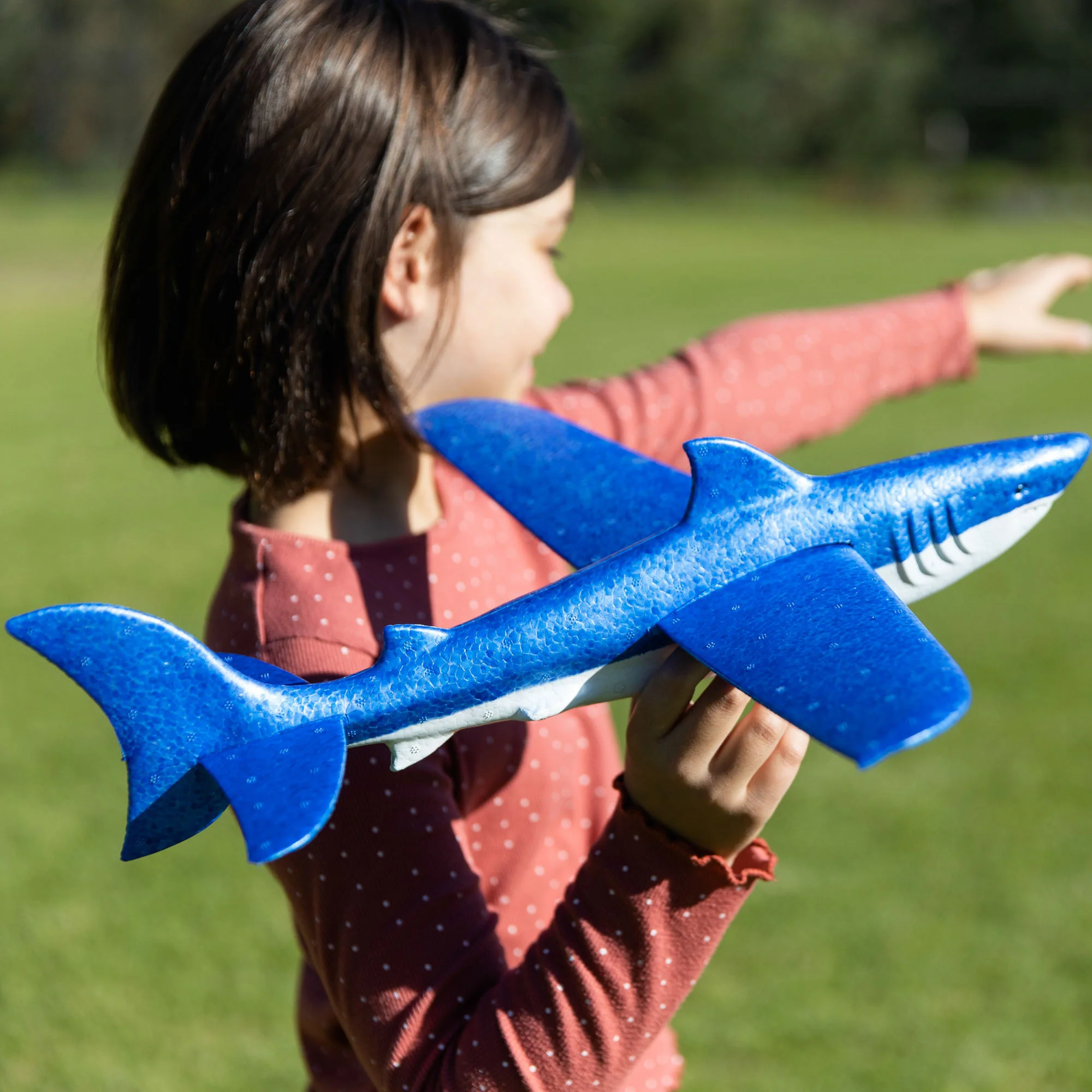 Tiger: 18" Shark Glider Foam Flying Toy – Soar the Skies! - Image 5