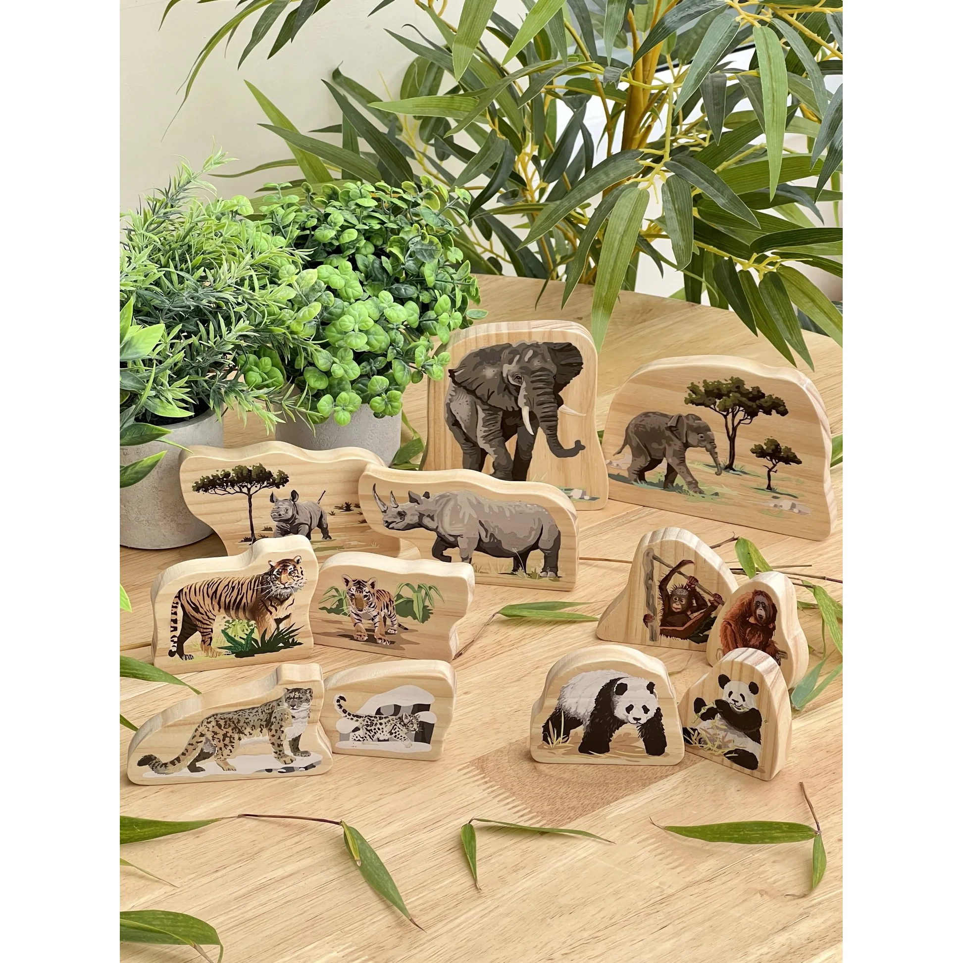 Yellow Door Endangered Animal Families Wooden Playset - Image 6
